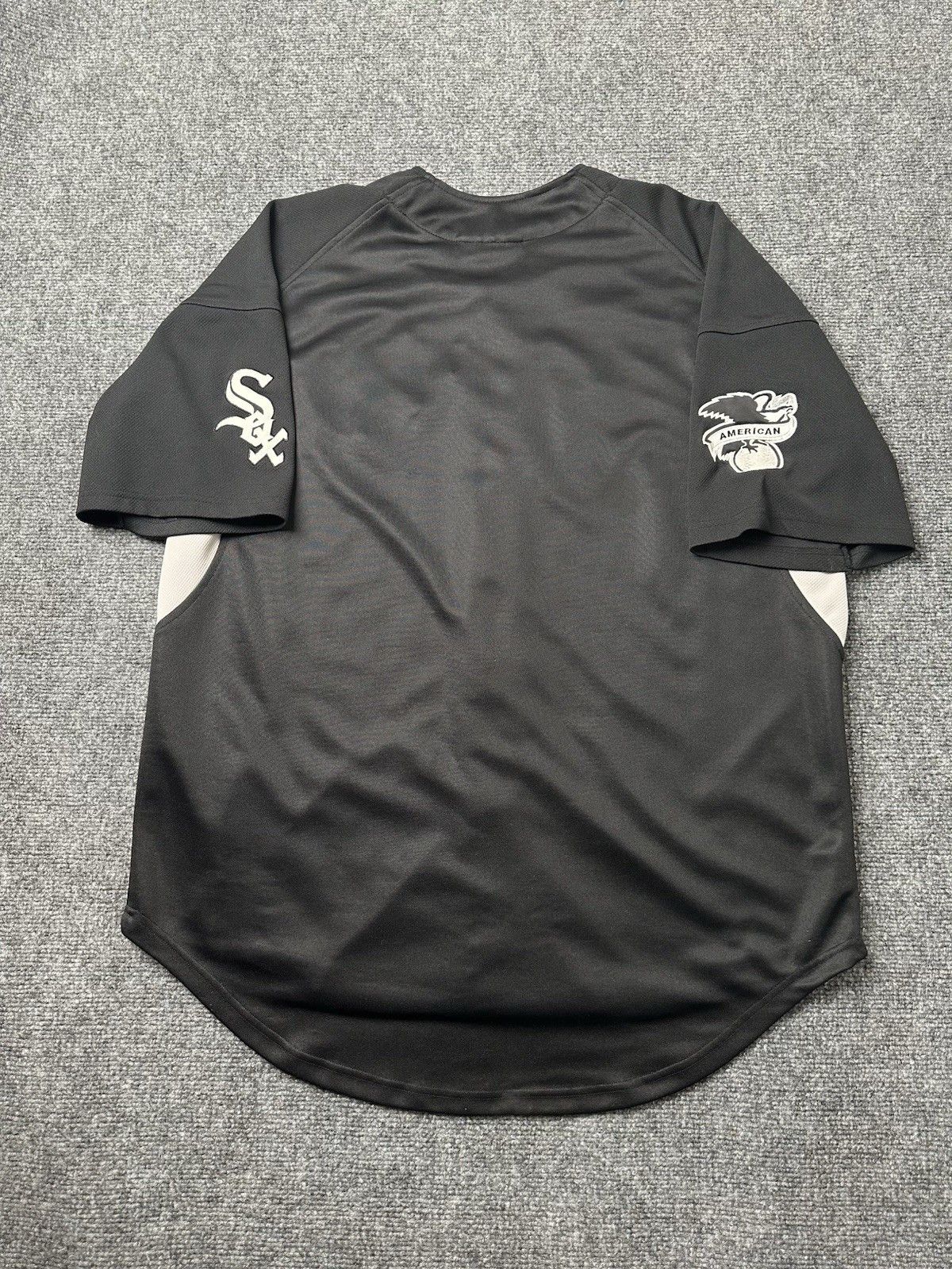 MLB Mens Baseball Nike Chicago White Sox Black Button, Size M Size US M / EU 48-50 / 2 - 2 Thumbnail