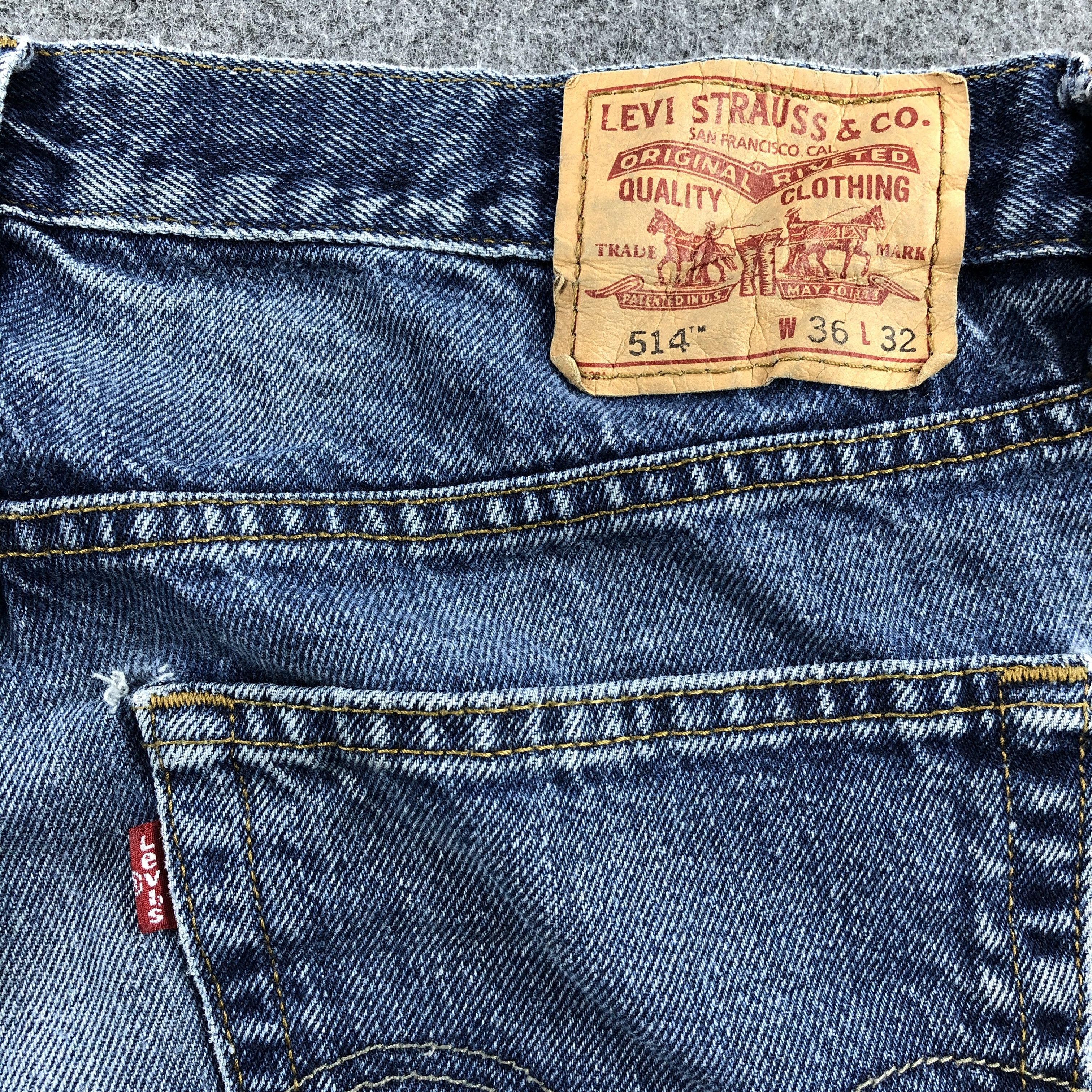 Levi's Vintage Levis 514 Jeans Blue Distressed Hem KJ519 Size US 36 / EU 52 - 5 Thumbnail