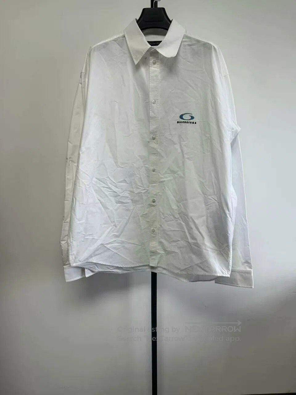 Balenciaga Balenciaga Solid Logo Embroidered Collared Shirt. Size M / US 6-8 / IT 42-44 - 1 Thumbnail