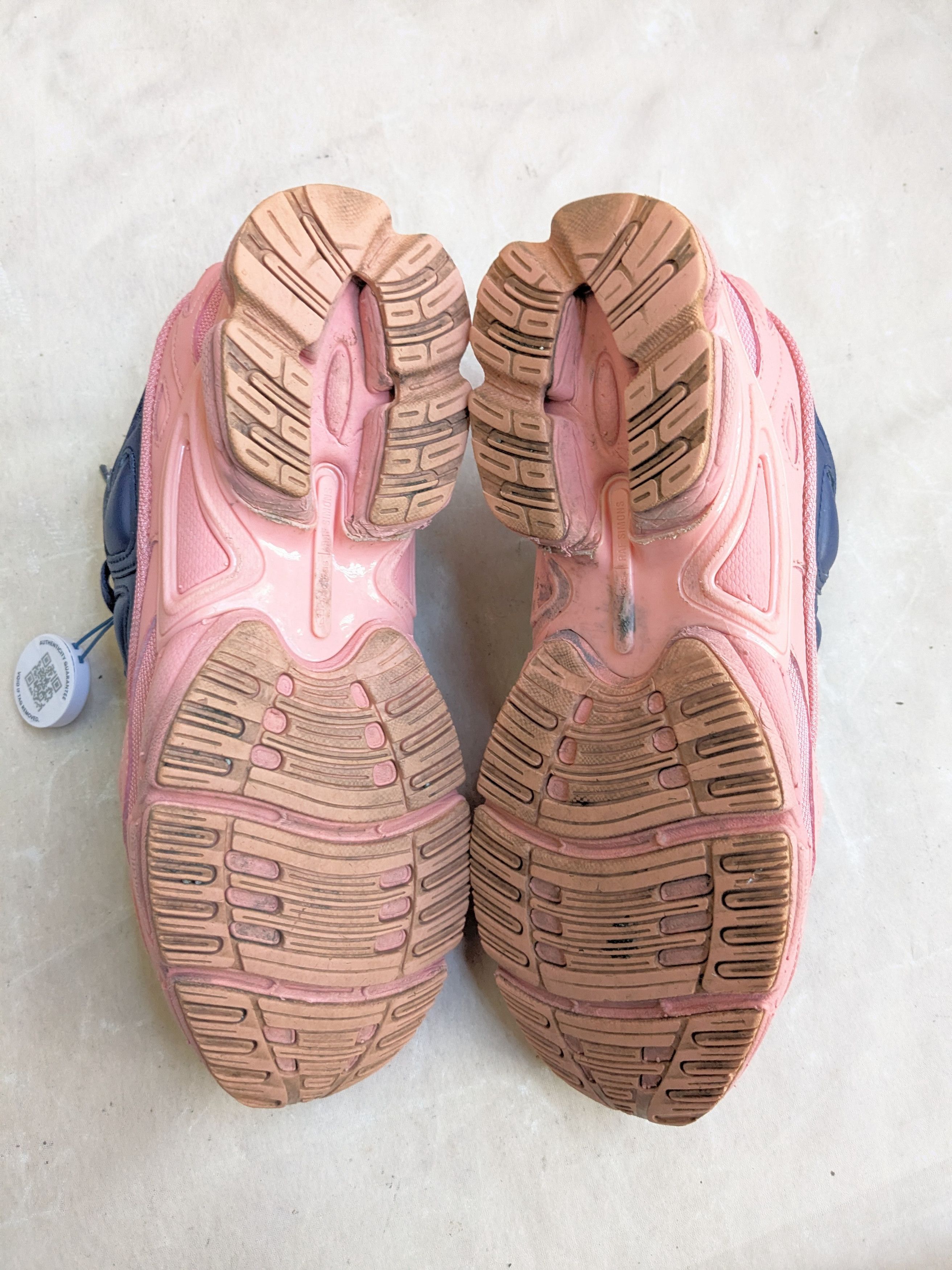Raf Simons Adidas Raf Simons Ozweego F34268 Blue Pink 8 Size US 8 / EU 41 - 12 Thumbnail