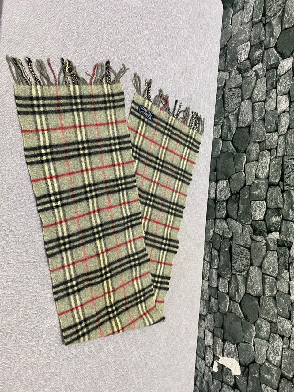 Burberry Prorsum Vintage Burberry London Lambswool Scarf Size ONE SIZE - 5 Thumbnail