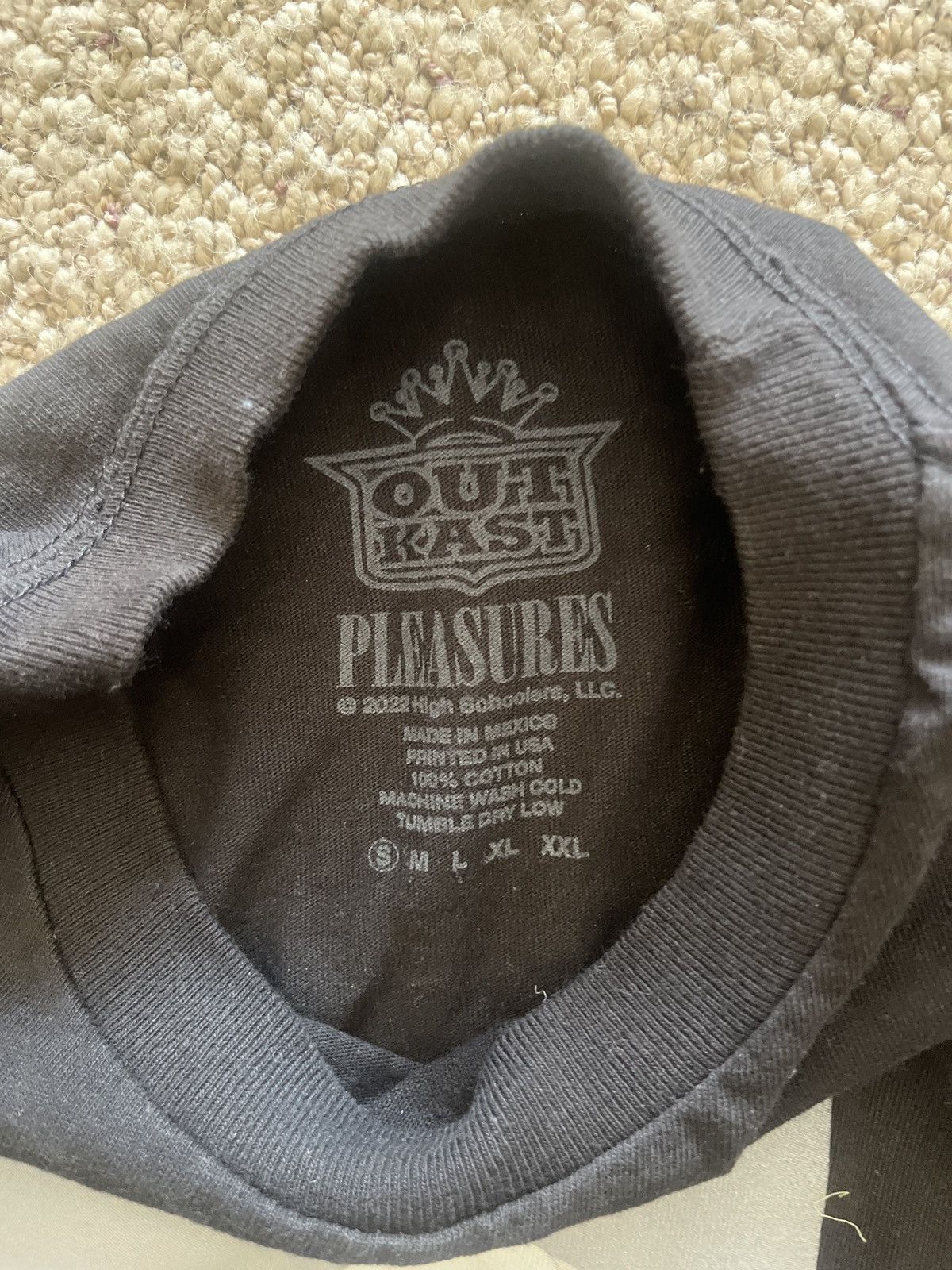 Pleasures OutKast Pleasures T-shirt Size US S / EU 44-46 / 1 - 2 Thumbnail