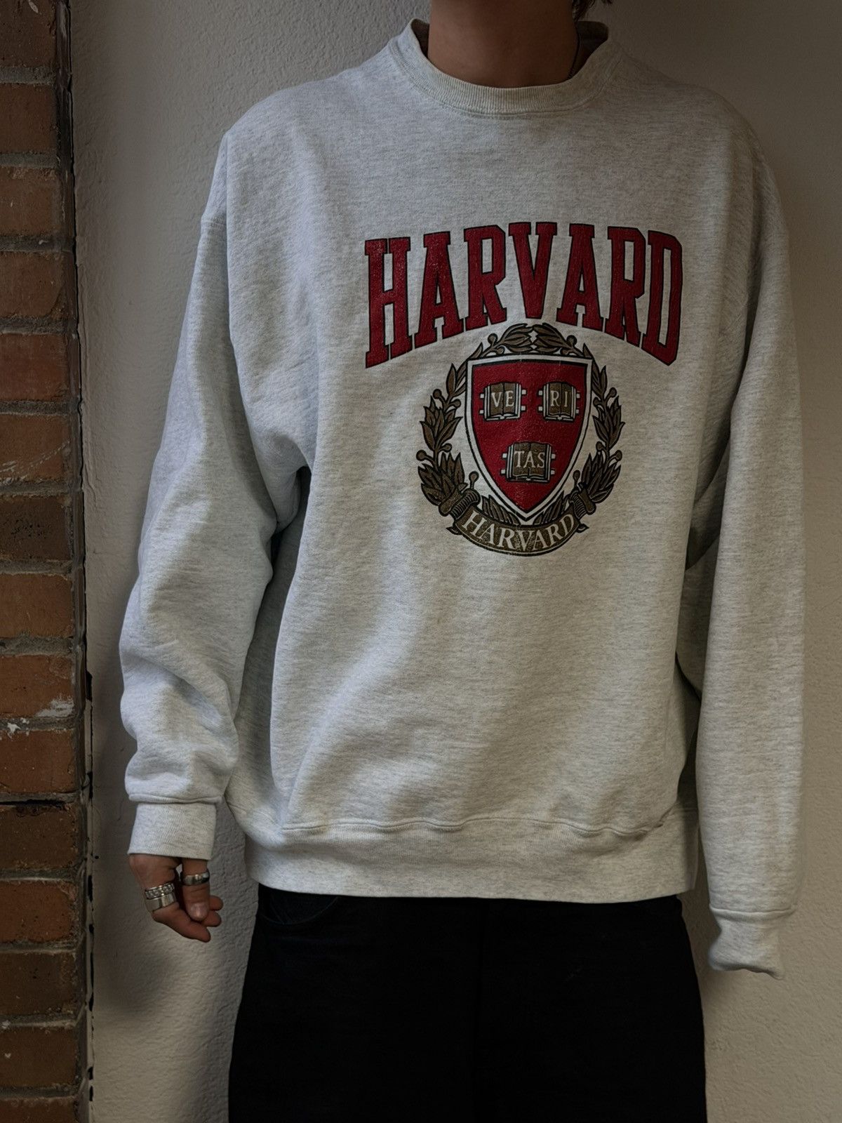Vintage Vintage white harvard crewneck Size US L / EU 52-54 / 3 - 1 Thumbnail