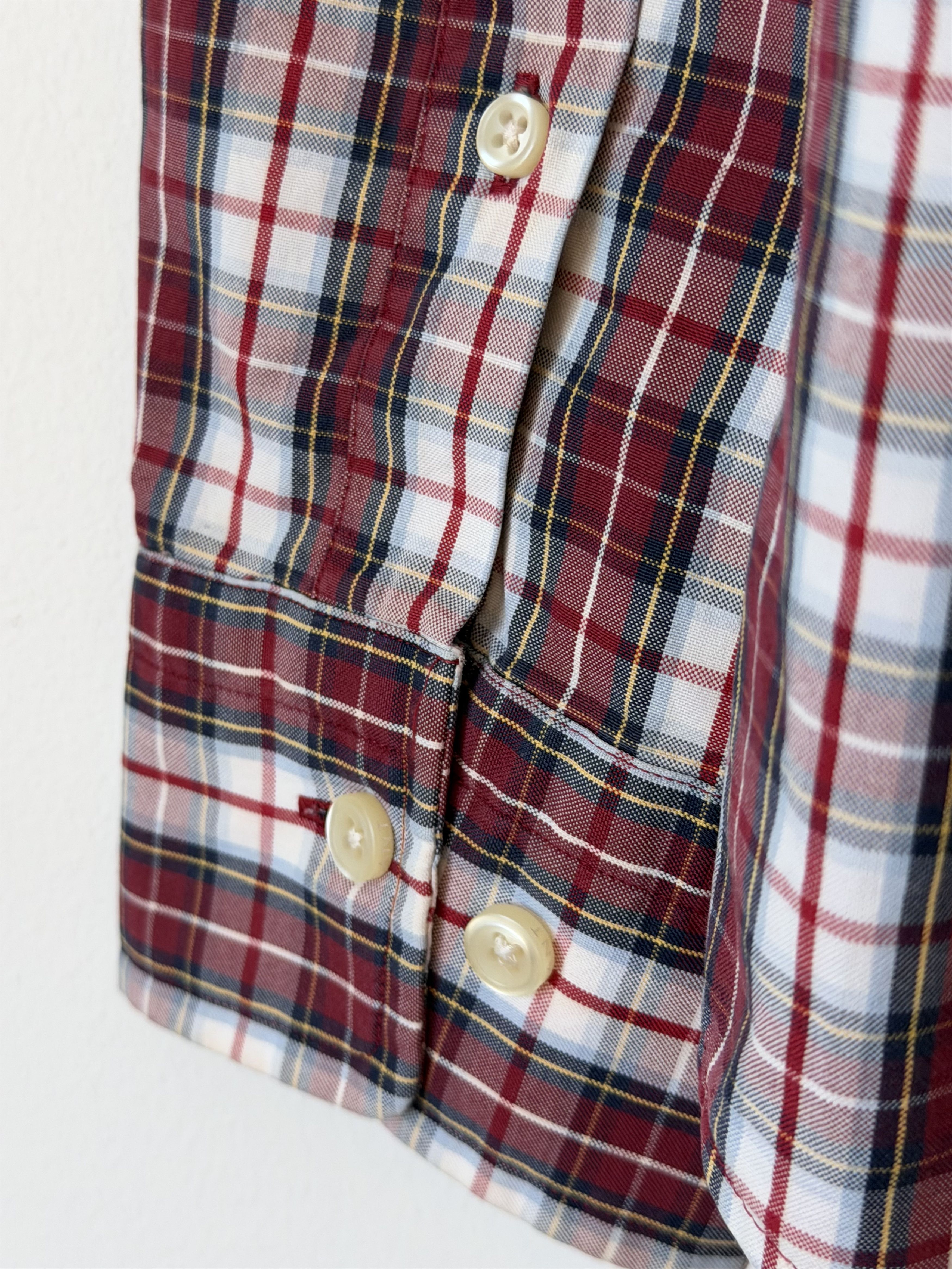Gant GANT Rugger Plaid Button Down Shirt Medium Red Navy Size US M / EU 48-50 / 2 - 10 Thumbnail
