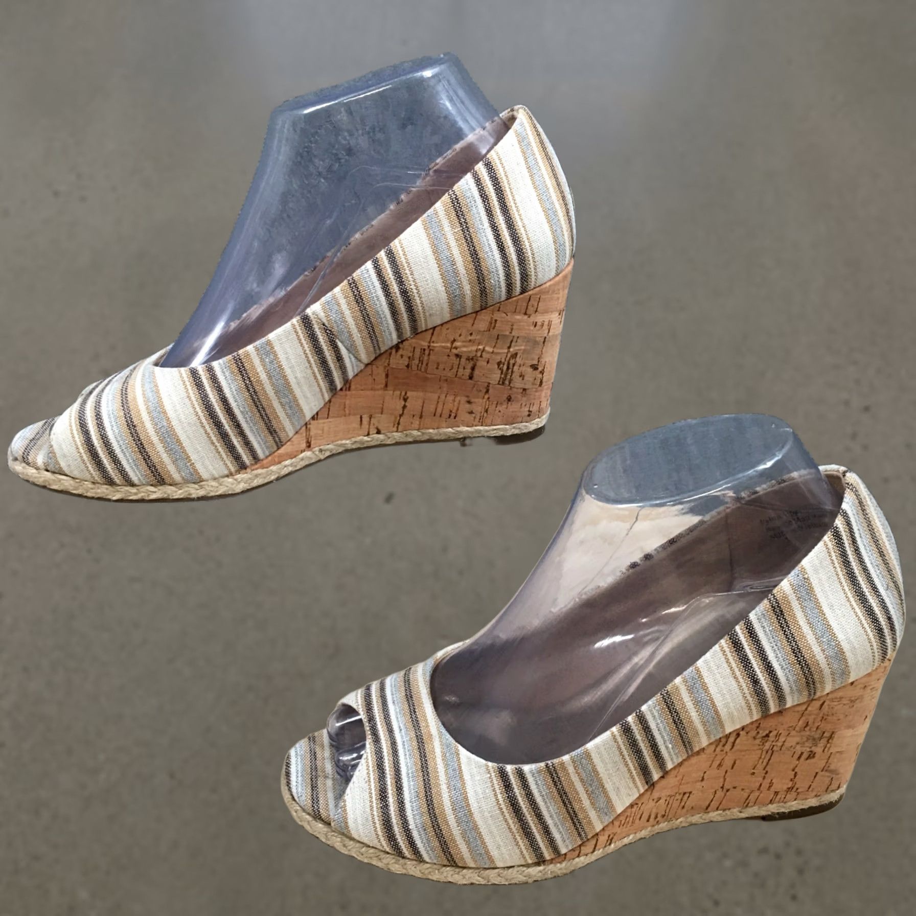 Vintage Kelly & Katie Sandal Womens 7 Brown Peep Toe Slip On Wedge Heels Casual Canvas Shoes Size US 7 / IT 37 - 1 Thumbnail