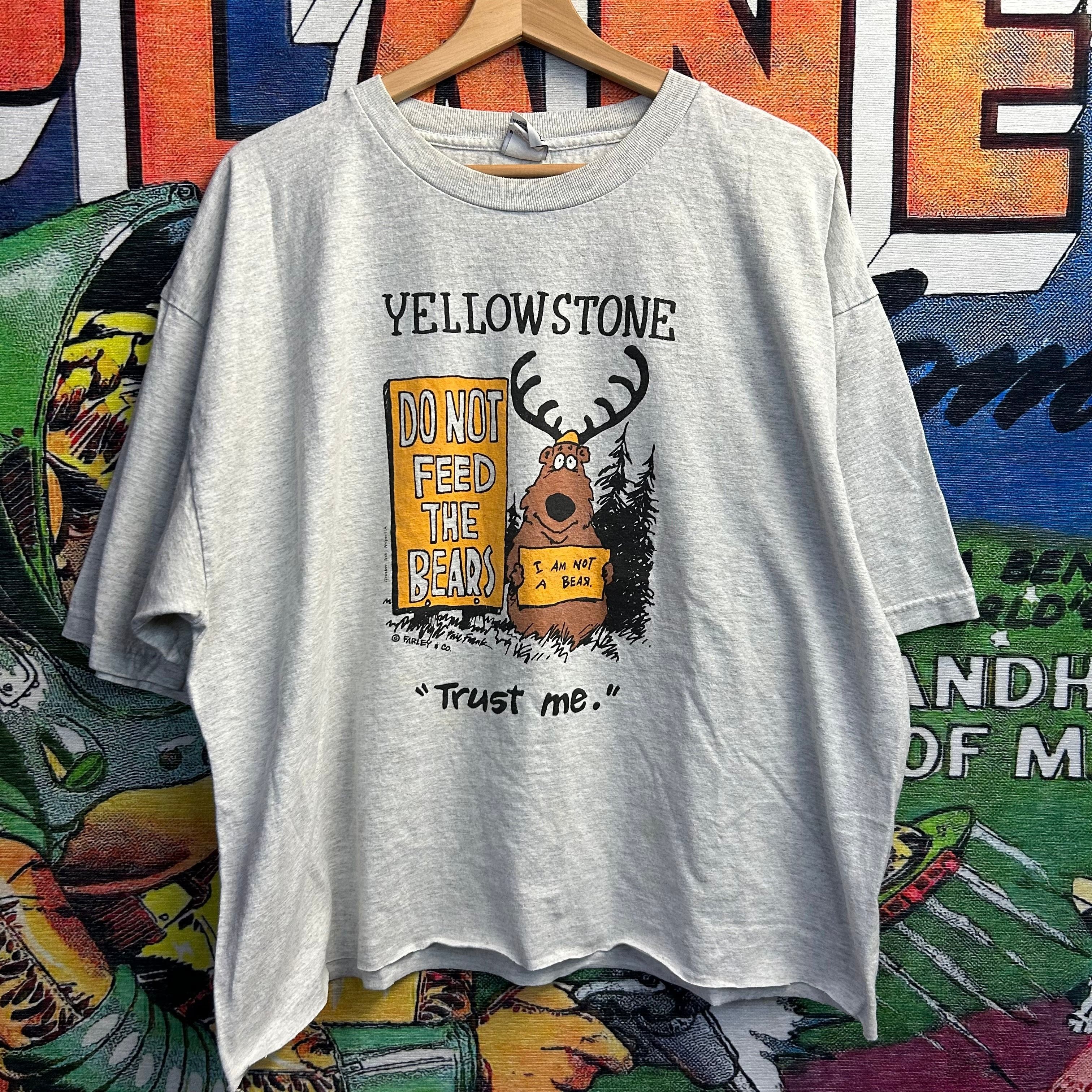 Vintage Vintage 90’s Yellowstone National Park Tee Size Large Size US L / EU 52-54 / 3 - 1 Preview