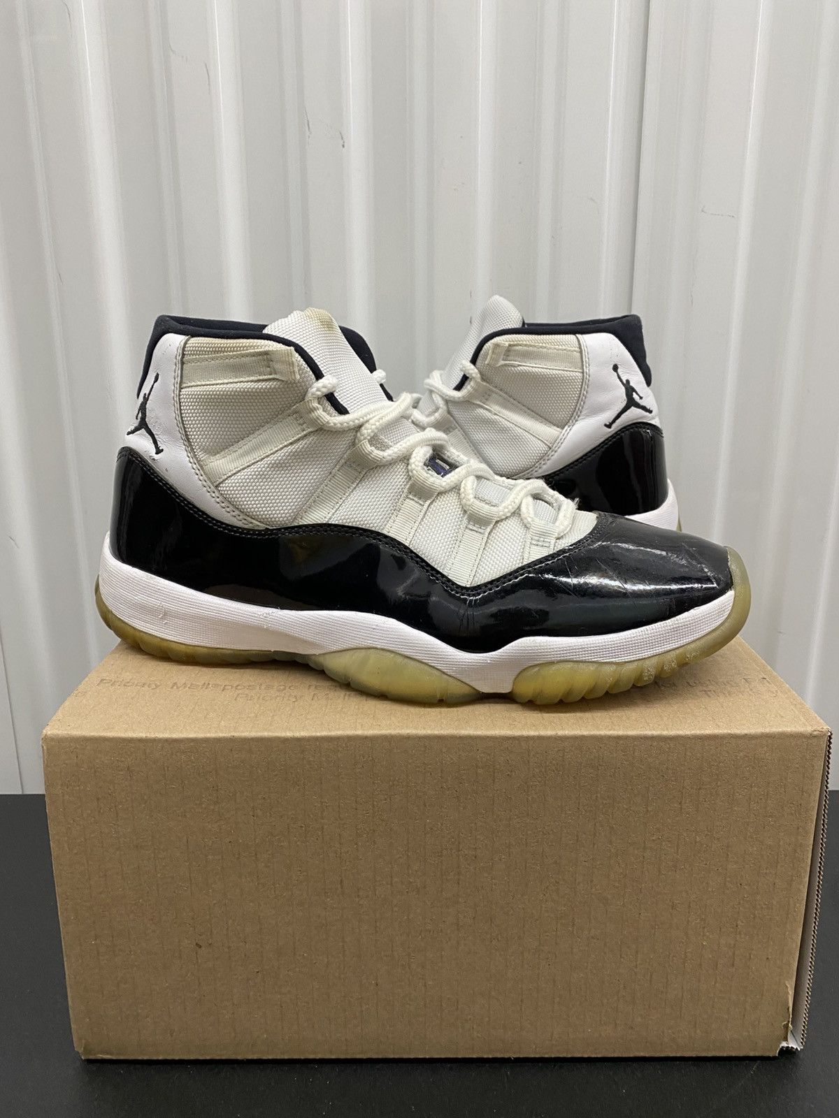 Jordan Brand Nike Air Jordan Retro 11 Concord 2018 Size 10.5 Men Size US 10.5 / EU 43-44 - 1 Thumbnail
