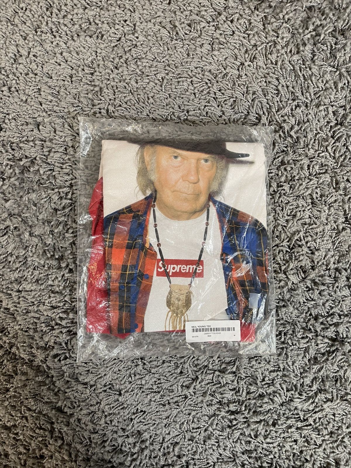 Supreme 2015SS Supreme Neil Young Photo Tee Red Size US M / EU 48-50 / 2 - 1 Thumbnail