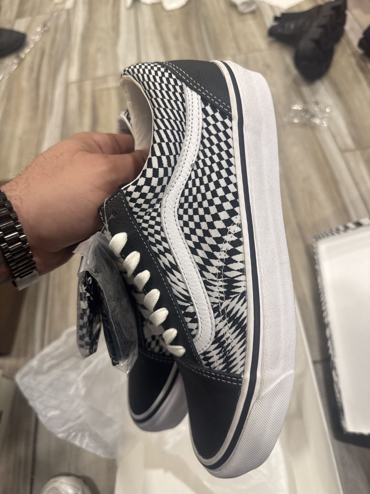 END. × Vans end vans Size US 10.5 / EU 43-44 - 5 Thumbnail