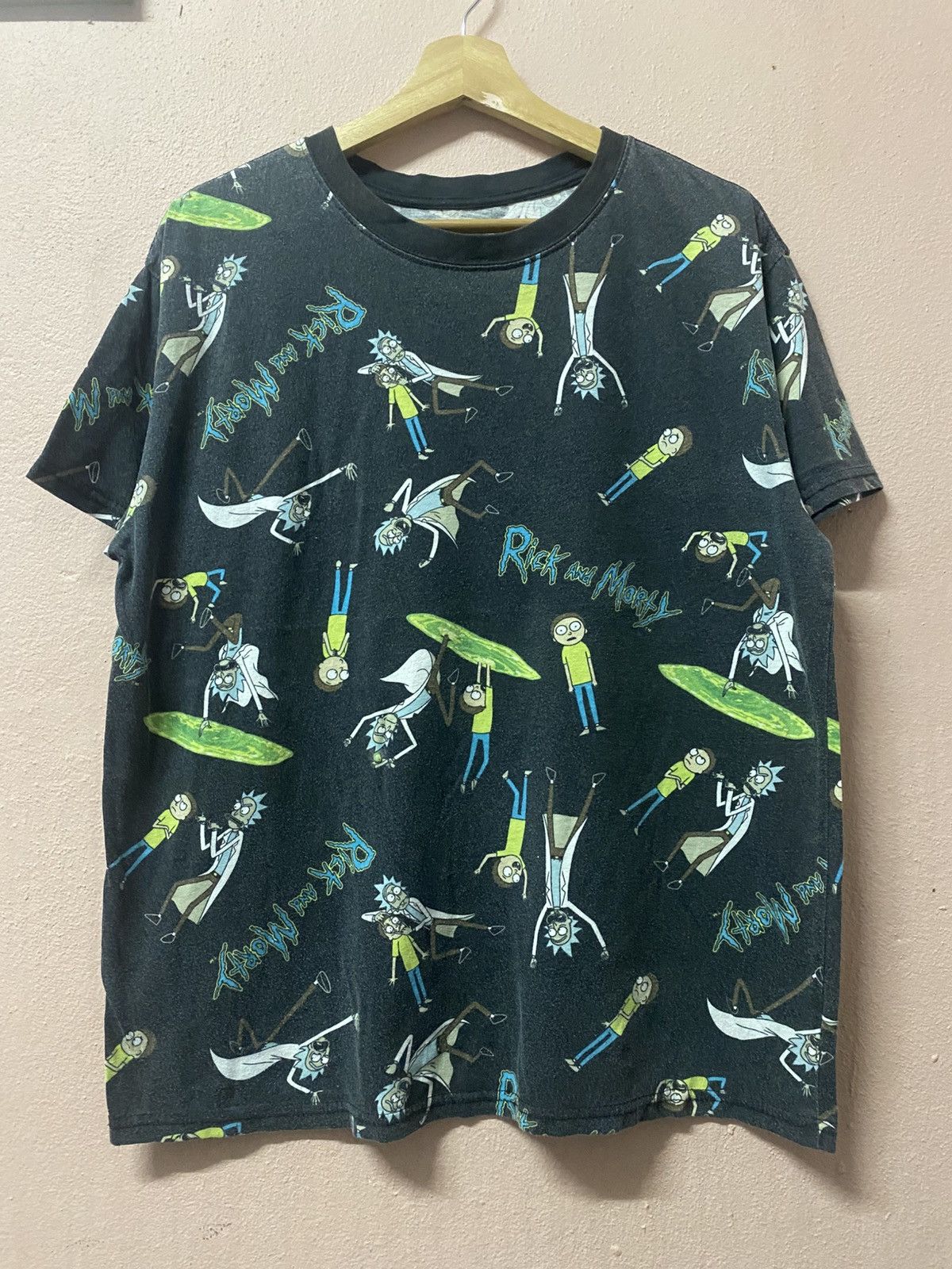 Vintage Rick N Morty Full Print Size US L / EU 52-54 / 3 - 1 Thumbnail