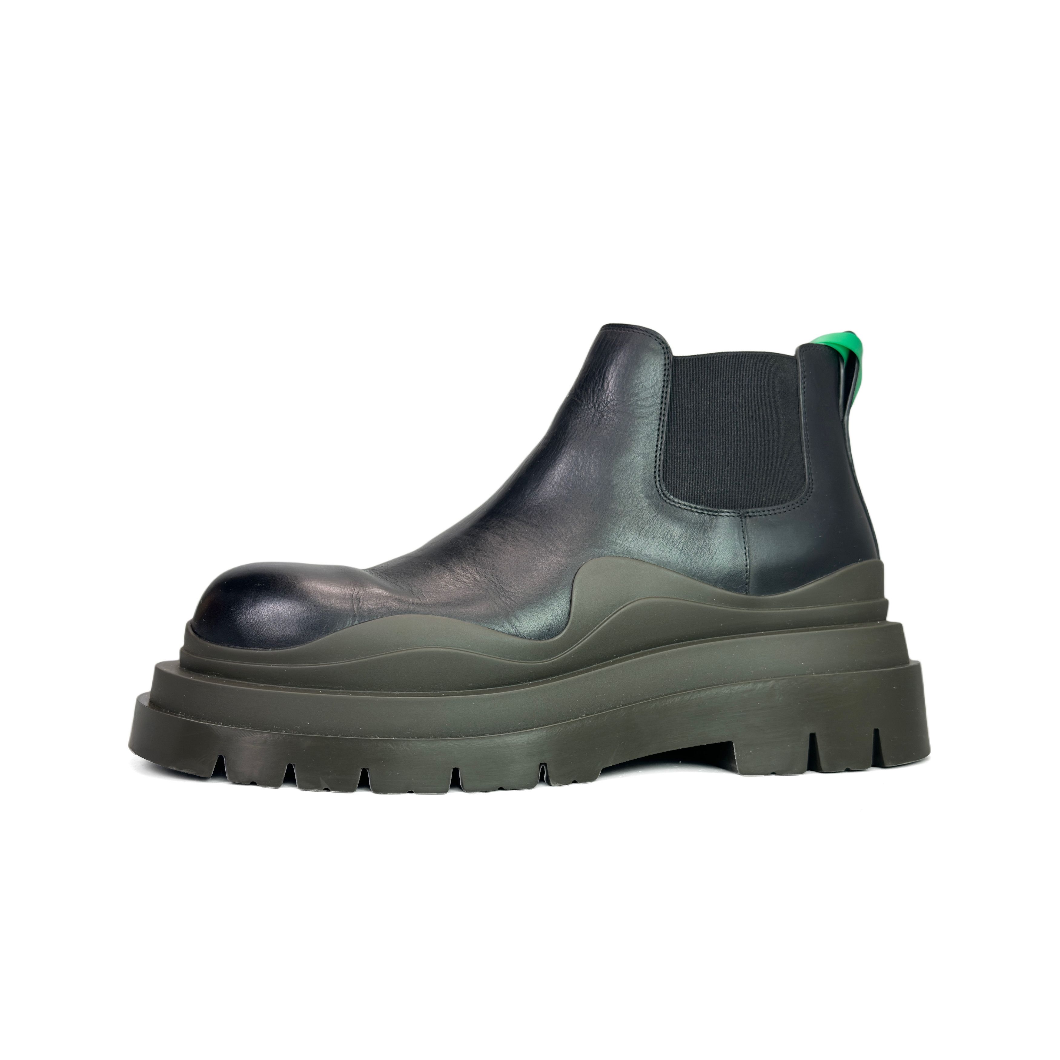 Bottega Veneta Bottega Veneta lug boots size 42 | Grailed