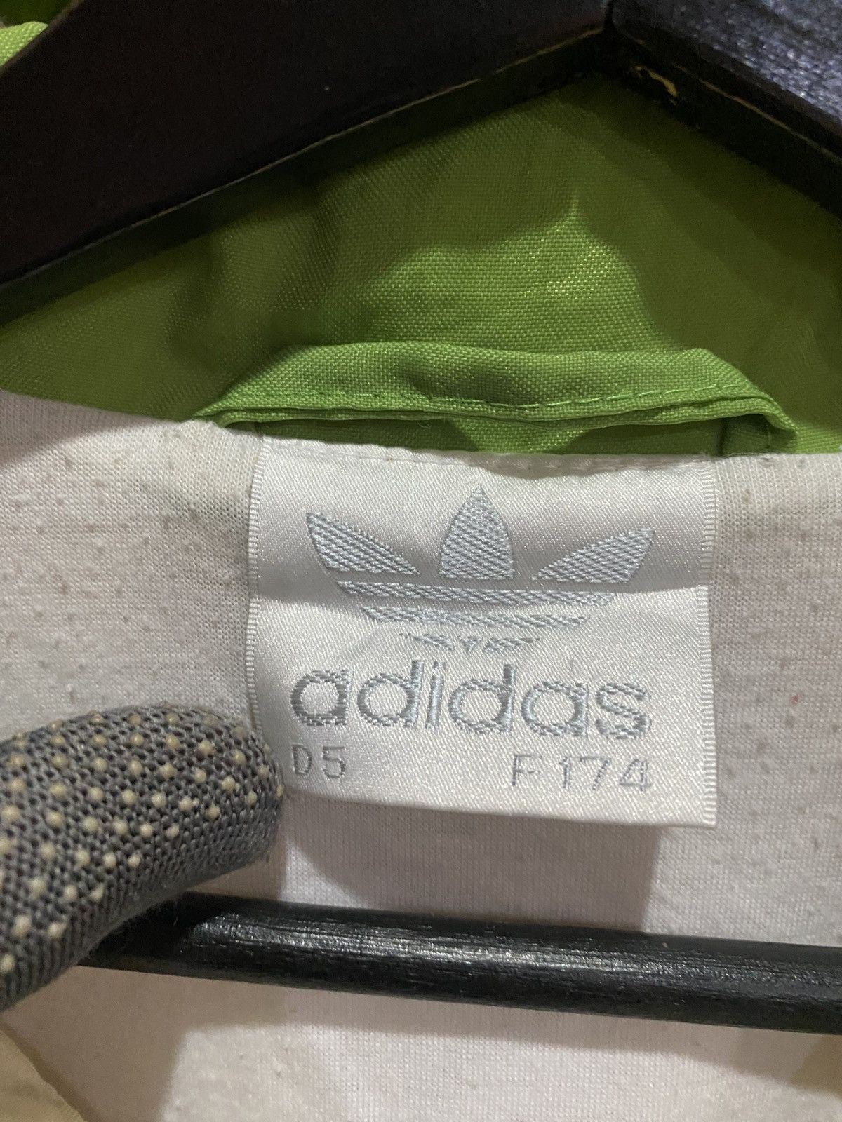 Adidas Adidas Originals Colorblock Windbreaker Trefoil Track Top Size US L / EU 52-54 / 3 - 9 Thumbnail