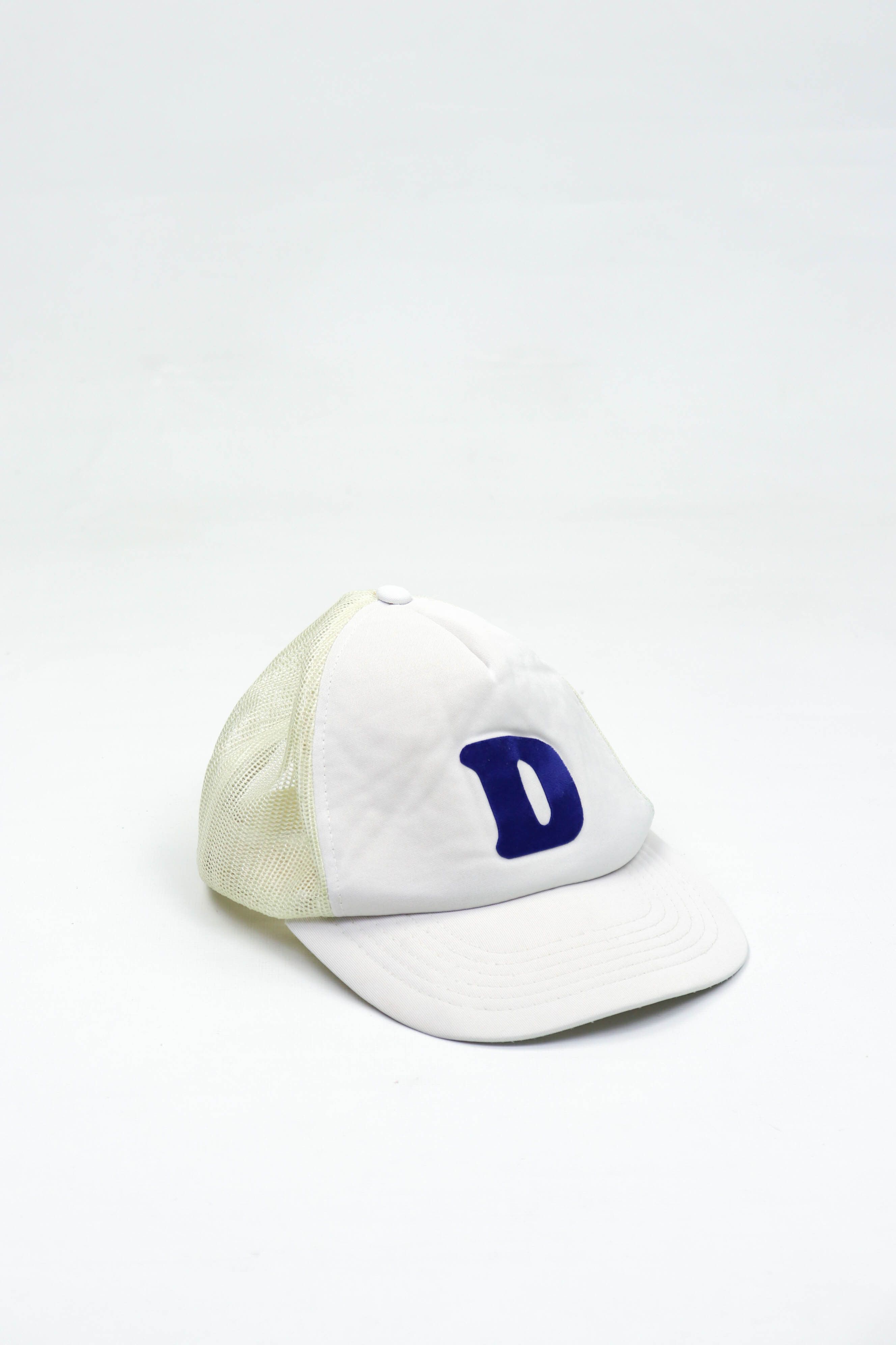 Vintage Vintage D Logo White Trucker Cap Hat Made in Korea Size ONE SIZE - 1 Thumbnail