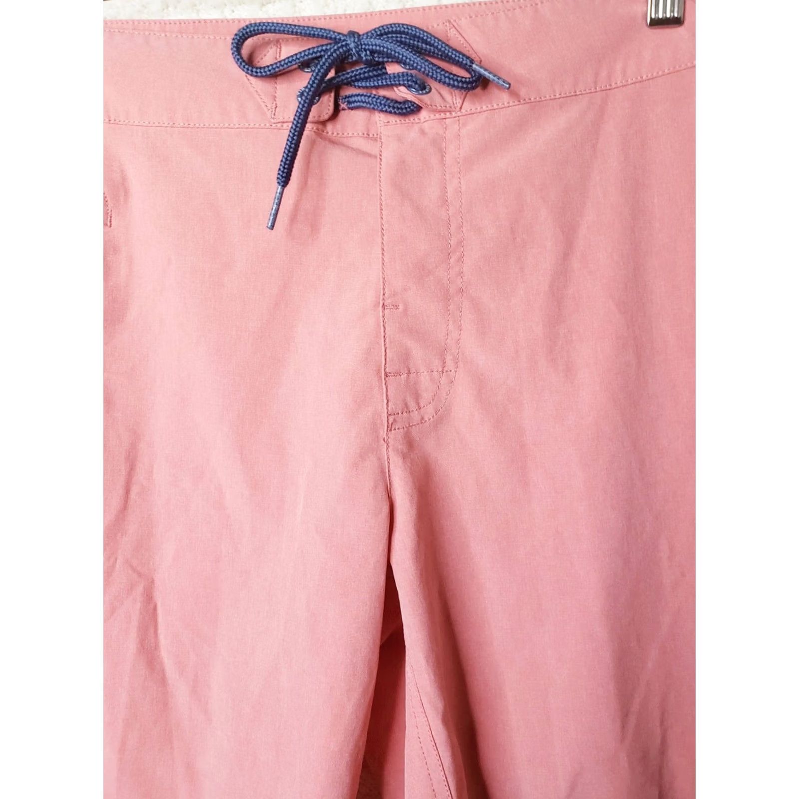 Vineyard Vines Vinyard Vines Board Shorts Men's Beach 30" Waist Blue Trim Pink Regular Rise 9 In Inseam 9 In Sports Size US 30 / EU 46 - 5 Thumbnail