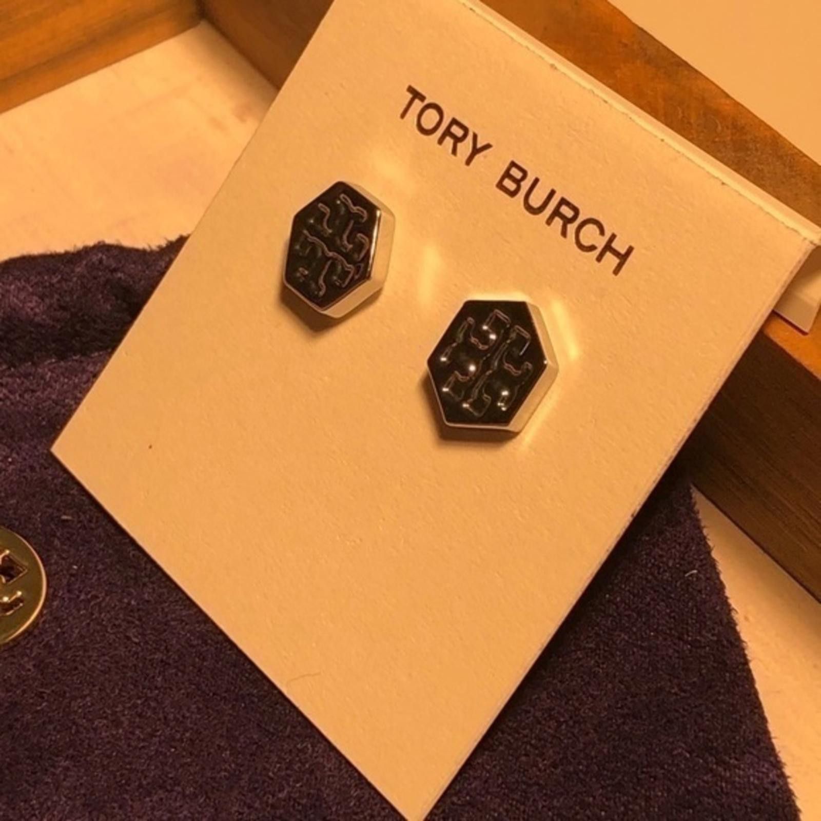 Designer Tory Burch Hexagon Stud Earrings - Elegant Silver Design Size ONE SIZE - 4 Thumbnail