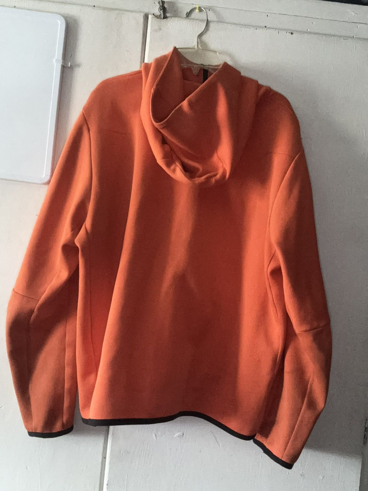 Nike Tech Fleece Orange
