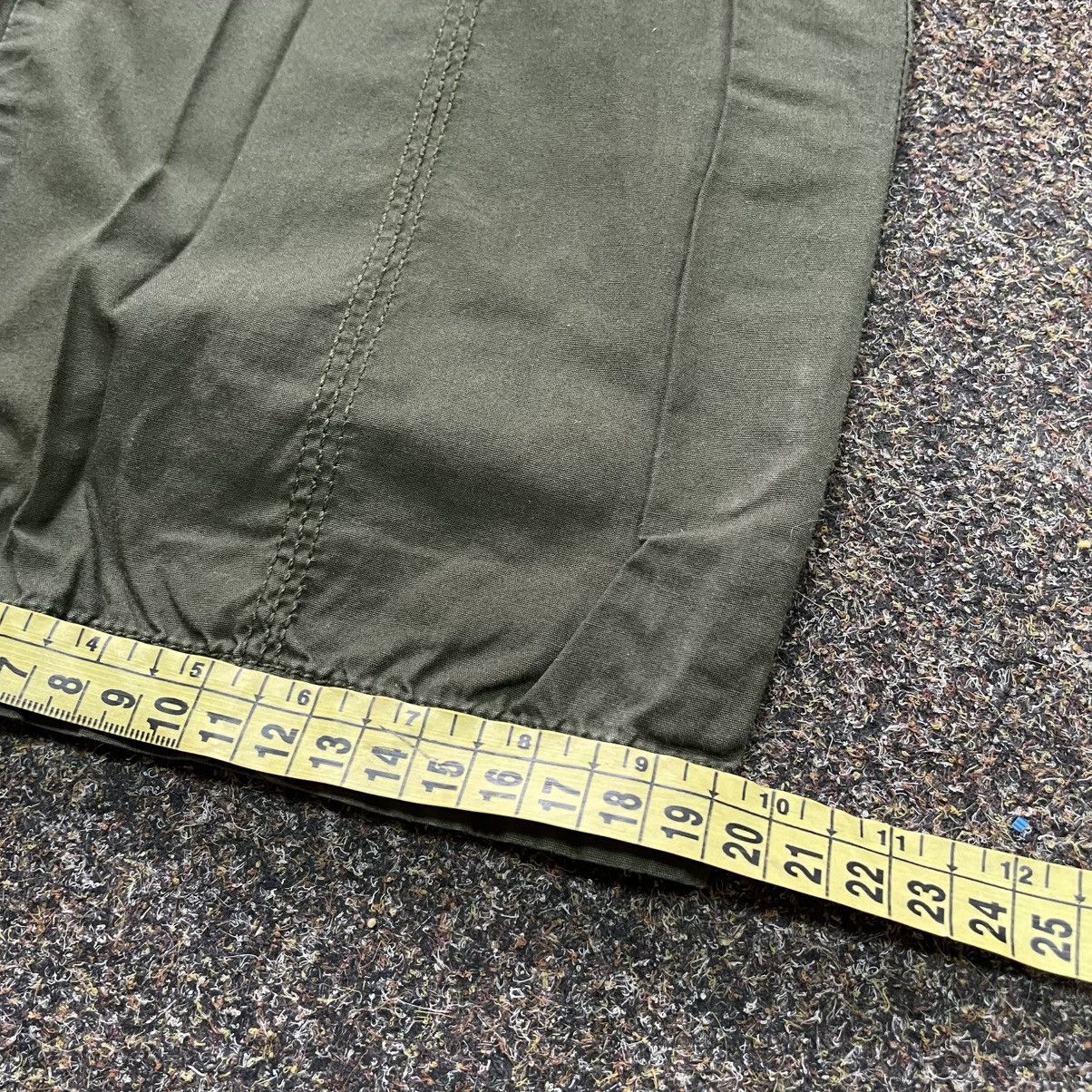 Vintage Vintage Y2K Baggy Cargo Pants Olive Green Workwear Faded L Size 32" / US 10 / IT 46 - 8 Thumbnail