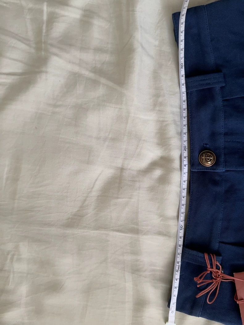 LORO PIANA Short pants made of cotton and linen
