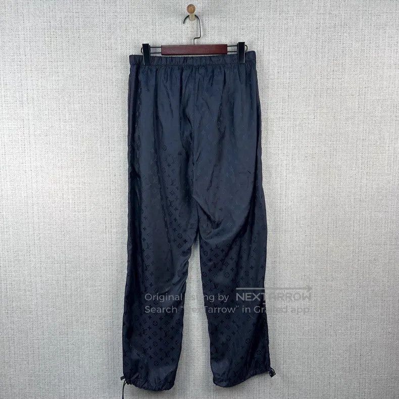 Louis Vuitton Louis Vuitton Monogram Jogging print elastic straight-leg Size US 40 / EU 56 - 2 Thumbnail