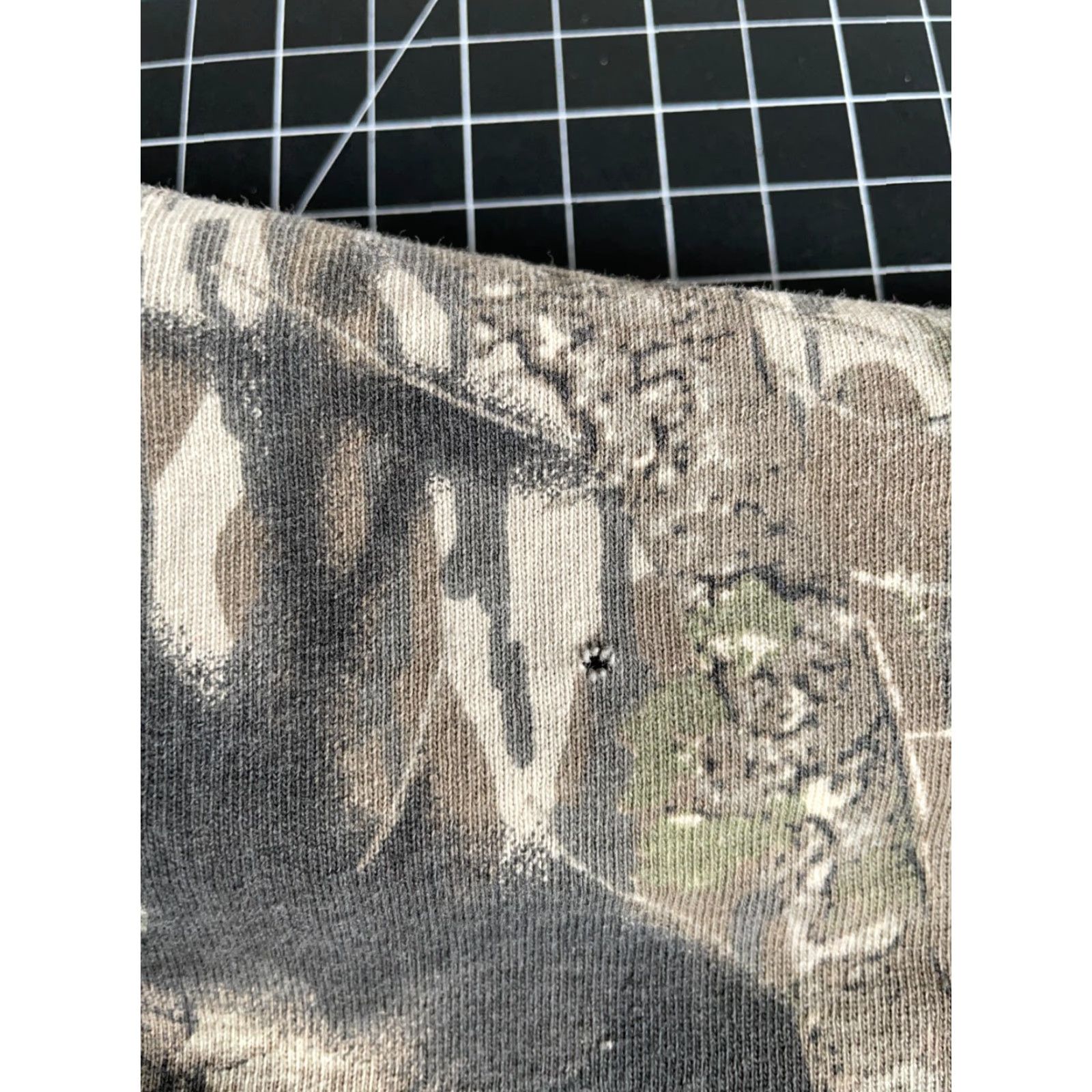 Vintage VINTAGE Mossy Oak Camo Pocket Long Sleeve T-Shirt 2XL Men Green 80s Camouflage Shirt Mens Size US XXL / EU 58 / 5 - 5 Thumbnail