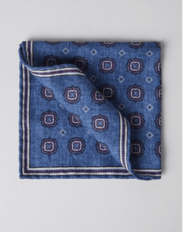 o1w1db10524 Pochette in Blue