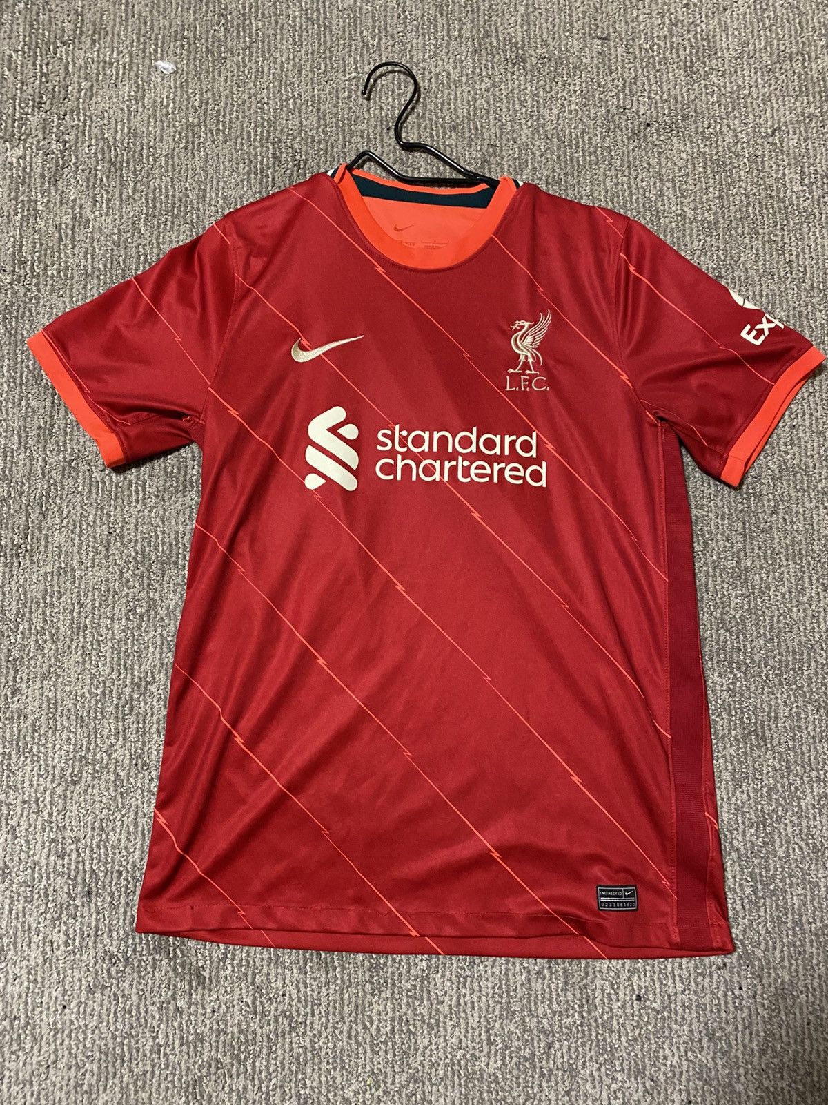 Nike Liverpool Fc Home Jersey 2021/22 Size US L / EU 52-54 / 3 - 1 Thumbnail