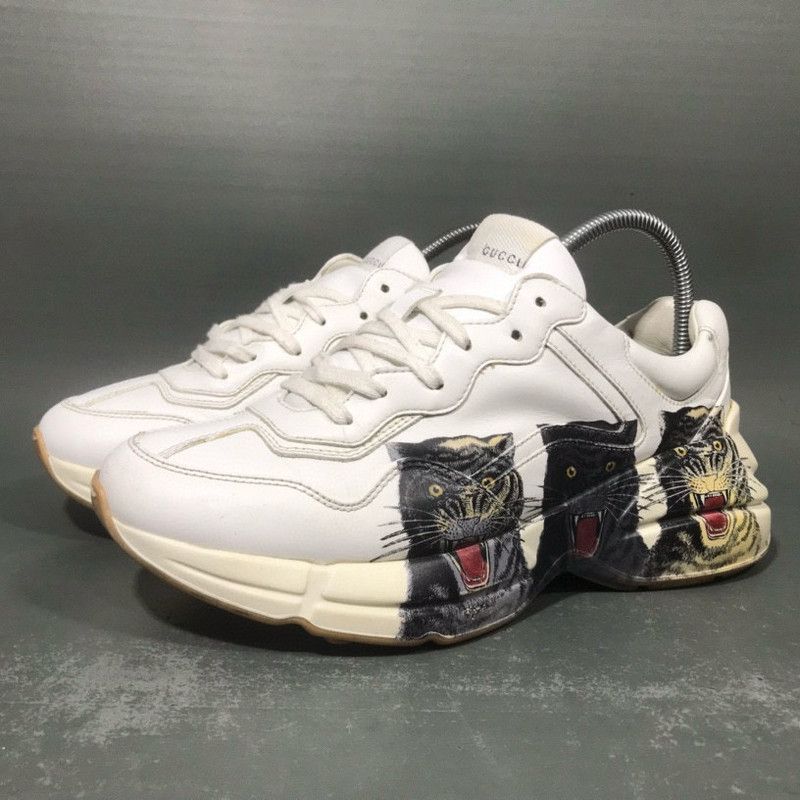 Gucci Gucci Rhyton Tiger Print Low-Top Sneakers 0079 Size US 8.5 / EU 41-42 - 1 Thumbnail
