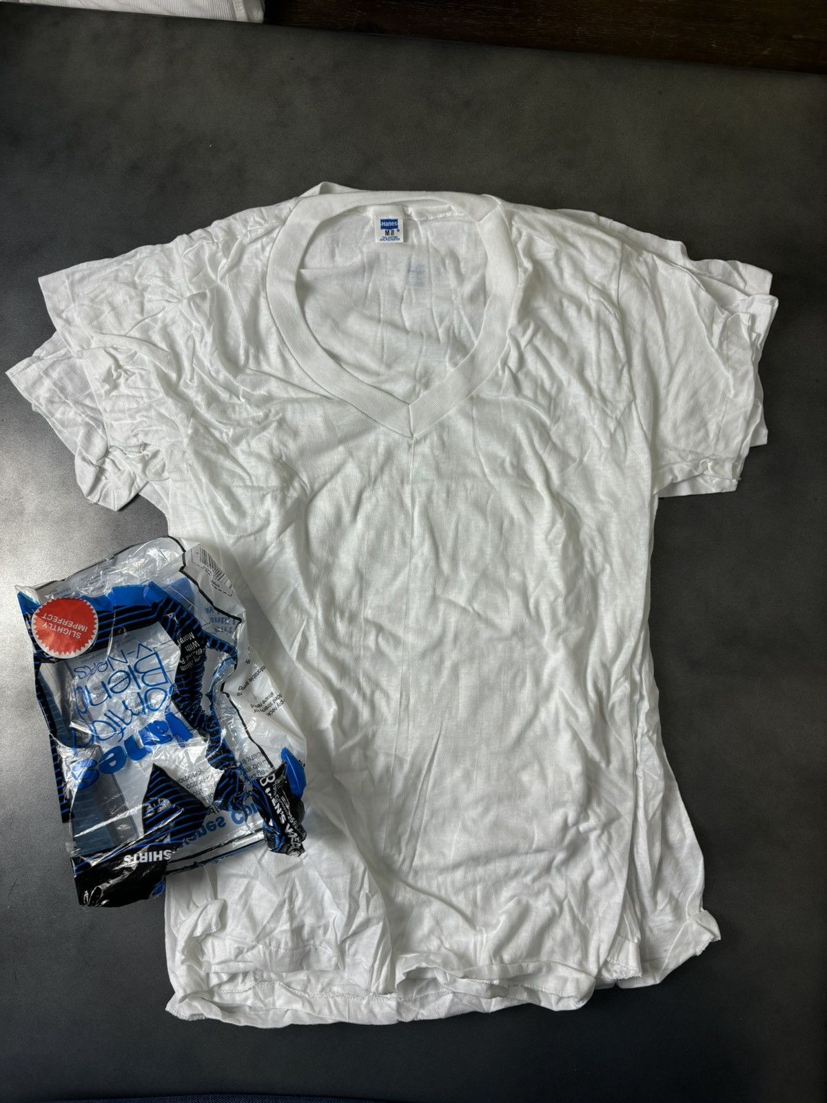 Hanes 1986 Deadstock Vintage Hanes V-Neck Tees Made in USA 3 Pack Size US M / EU 48-50 / 2 - 2 Thumbnail