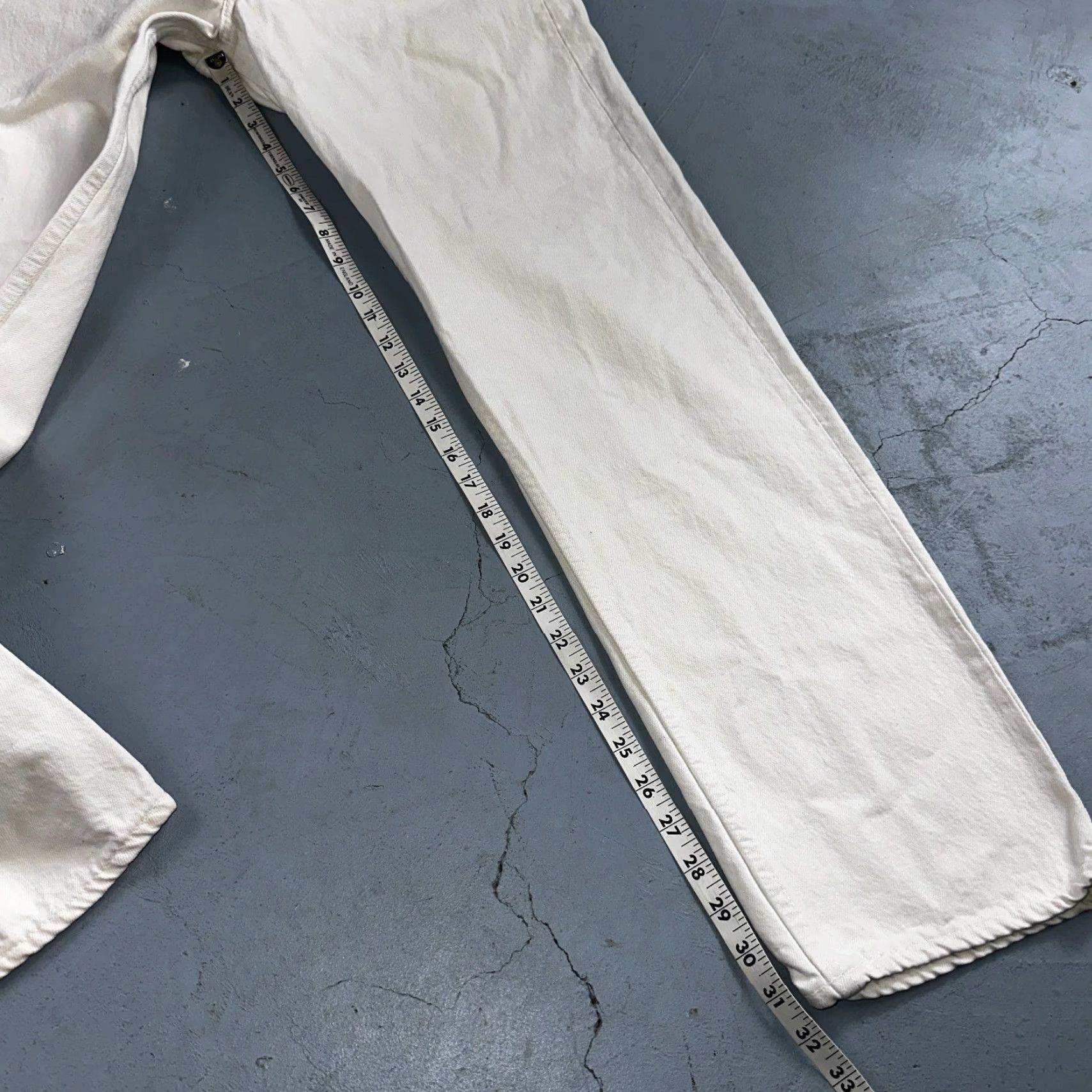 Levi's VINTAGE Levi's 501 Straight Leg Jeans White Light Wash 34x32 90s USA Mens Size US 34 / EU 50 - 5 Thumbnail
