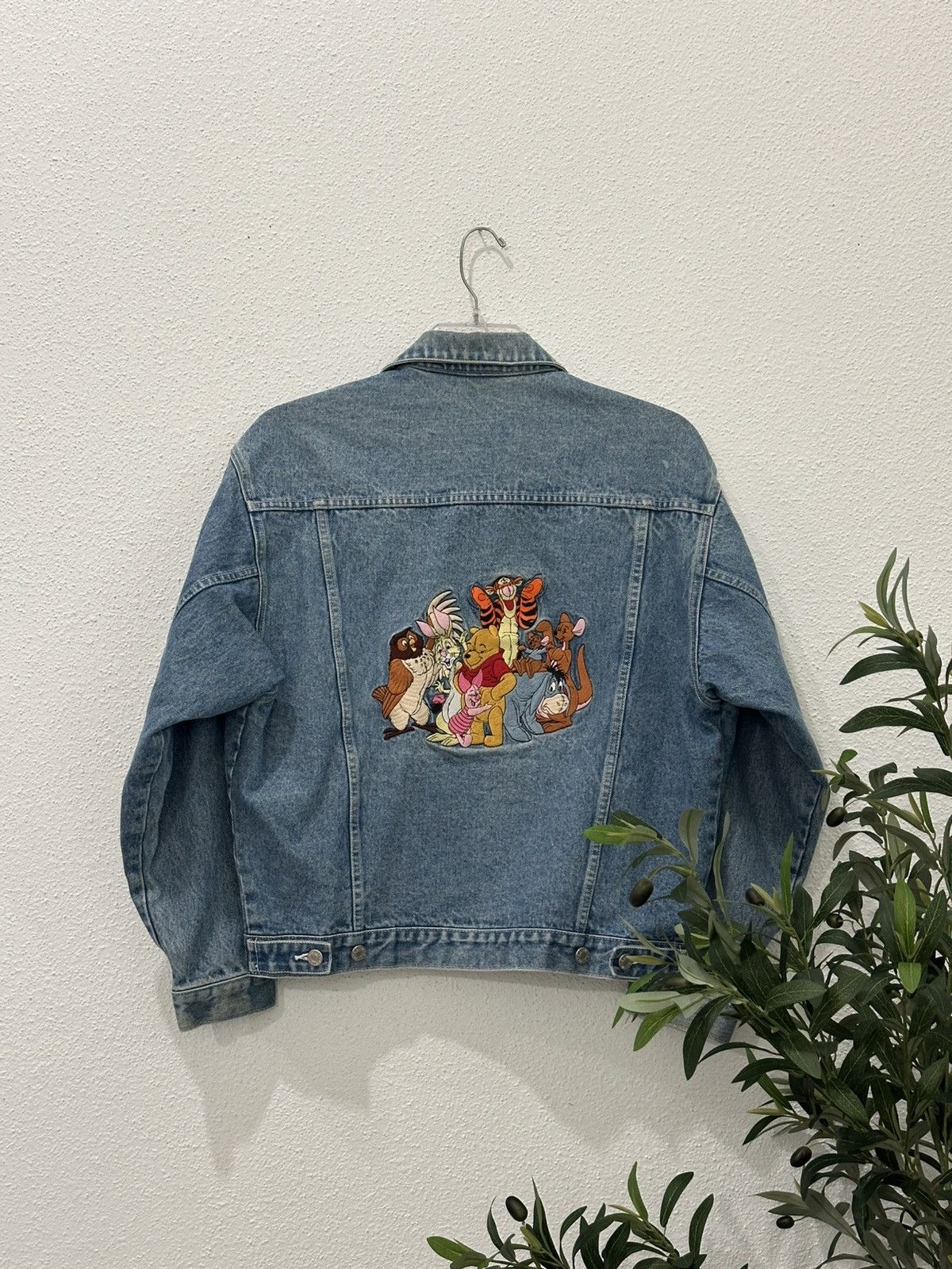 Disney Vtg 90s The Disney Winnie the Pooh & Friends Denim Jacket L Size US L / EU 52-54 / 3 - 1 Thumbnail