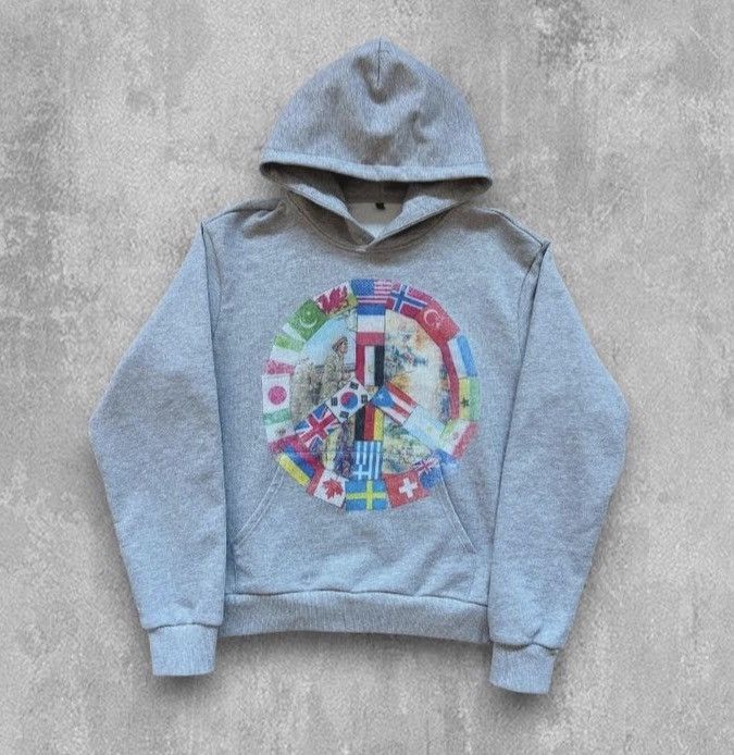 Japanese Brand Oversized Gray Peaceinwar Hoodie Size US S / EU 44-46 / 1 - 1 Thumbnail