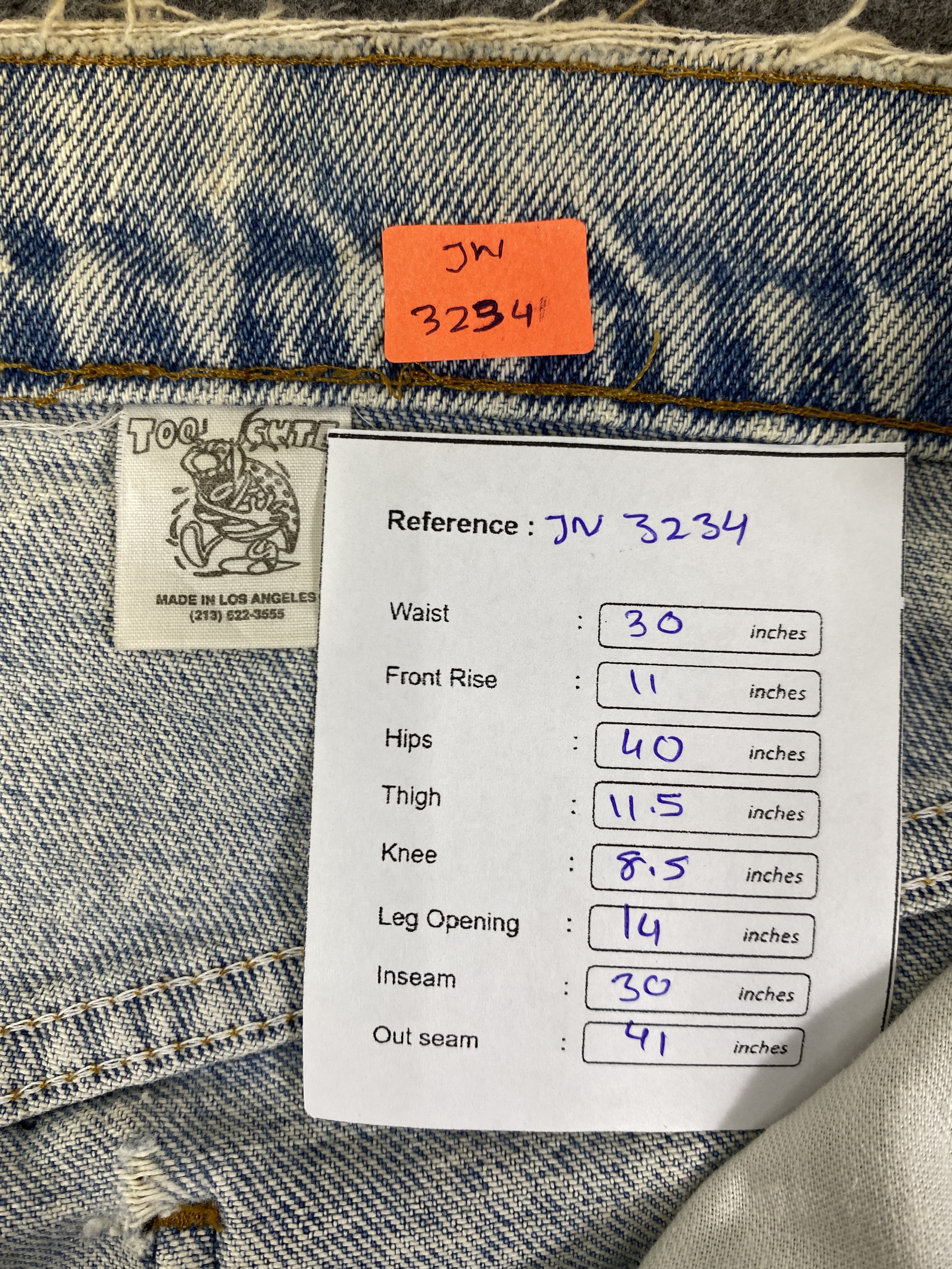 Levi's Vintage Levis Orange Tab x Mickey Mouse USA 30x30 - JN3234 Size US 30 / EU 46 - 8 Thumbnail