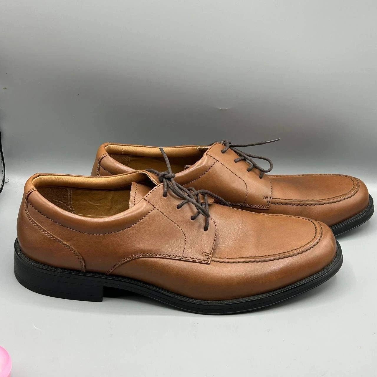 G.H. Bass & Co. G.H Bass & Co. Sheldon Derby Dress Shoes 11M Leather Moc Toe Size US 11 / EU 44 - 1 Thumbnail