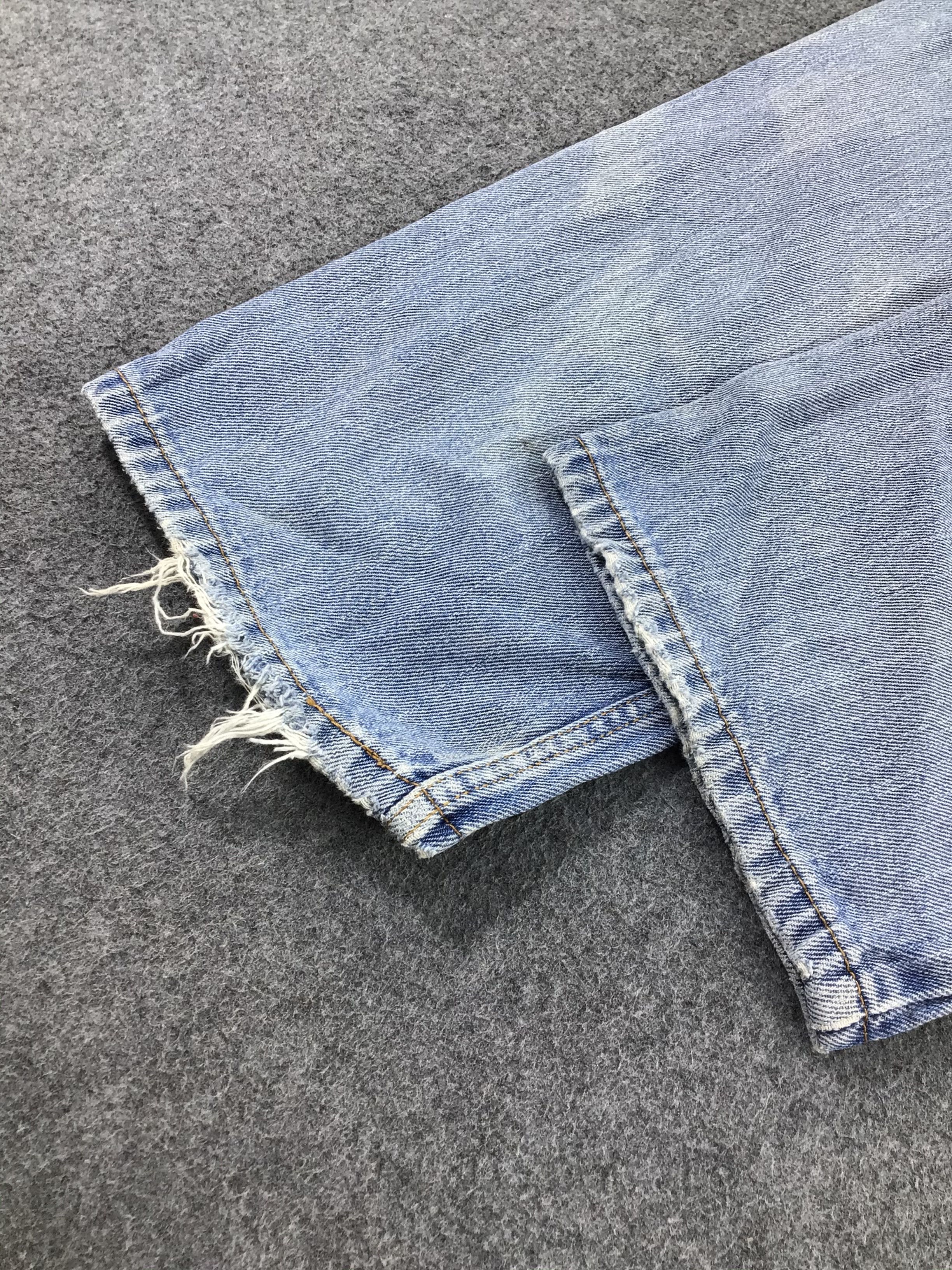 Levi's Vintage Levis 550 Jeans Medium Wash Relaxed Fit Denim KJ195 Size US 36 / EU 52 - 6 Thumbnail