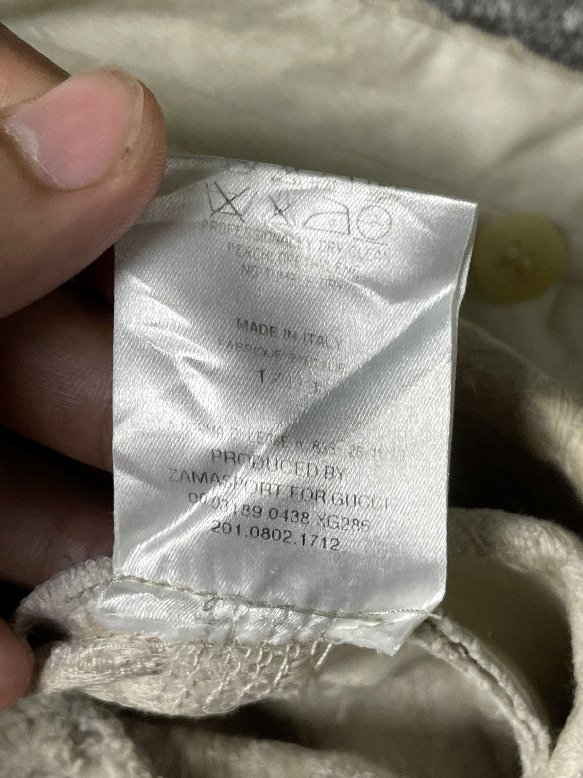 Designer × Gucci Vintage GUCCI Embossed Wide Leg Pants (61) Size 27" / US 4 / IT 40 - 19 Thumbnail
