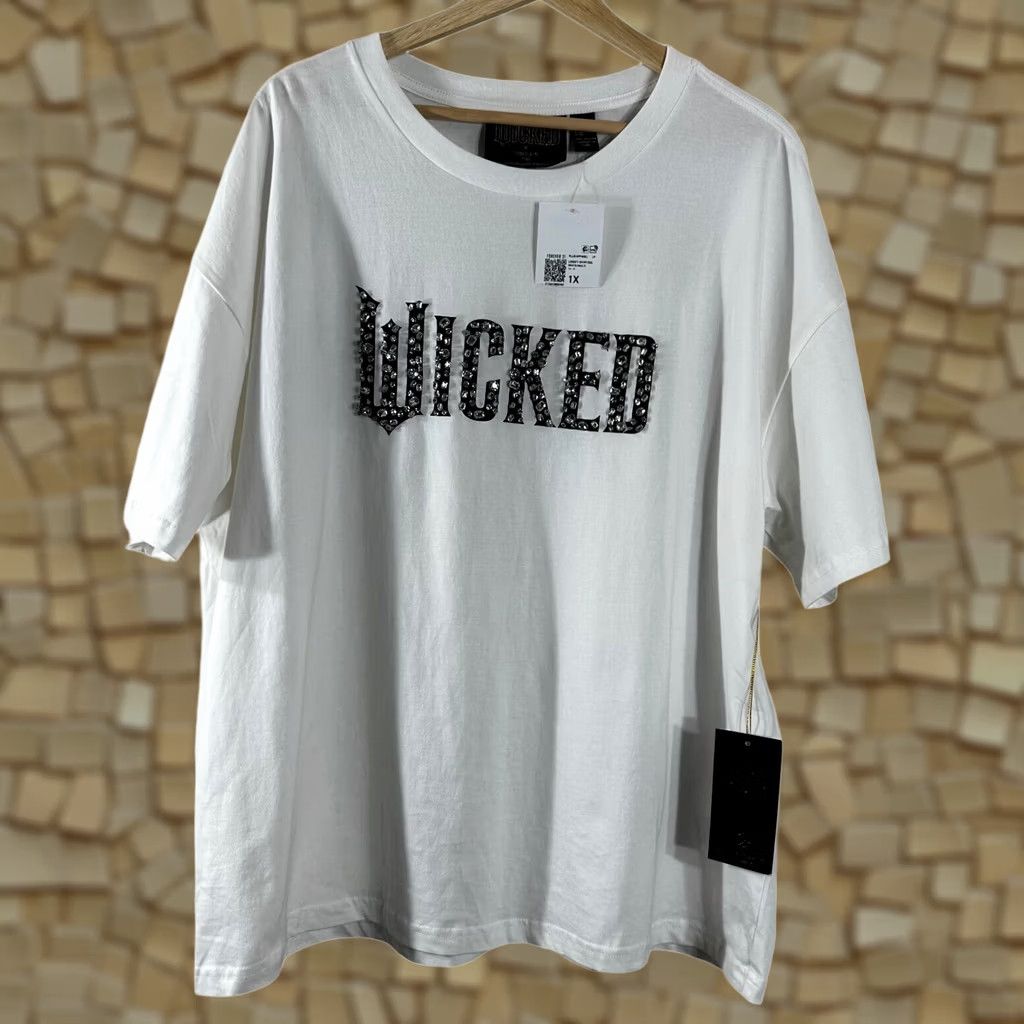 Forever 21 Wicked Forever 21 Plus White Rhinestone Logo Graphic Shirt Size 1X New Size XL / US 12-14 / IT 48-50 - 1 Thumbnail