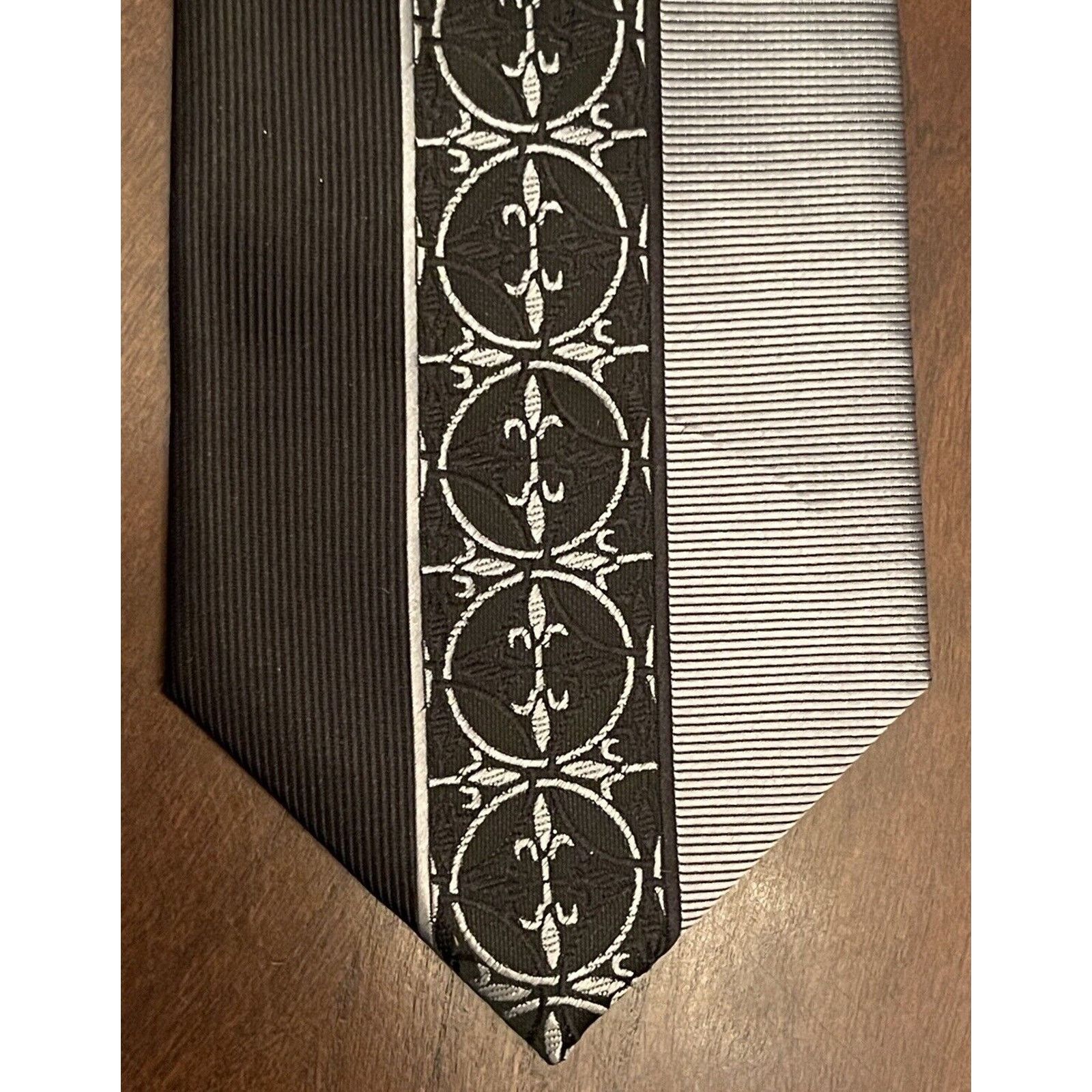 Twenty Twenty Dollars Tie Black Gray Hand Made Silk Men’s Neck Tie Size ONE SIZE - 1 Thumbnail