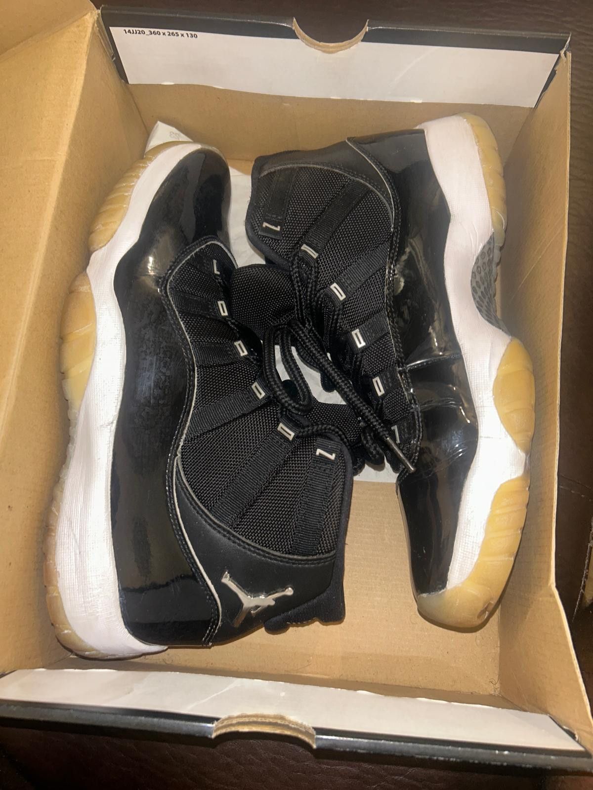 Nike Slightly used Retro Jordan 11's Black / White / Silver Size US 12 / EU 45 - 8 Thumbnail