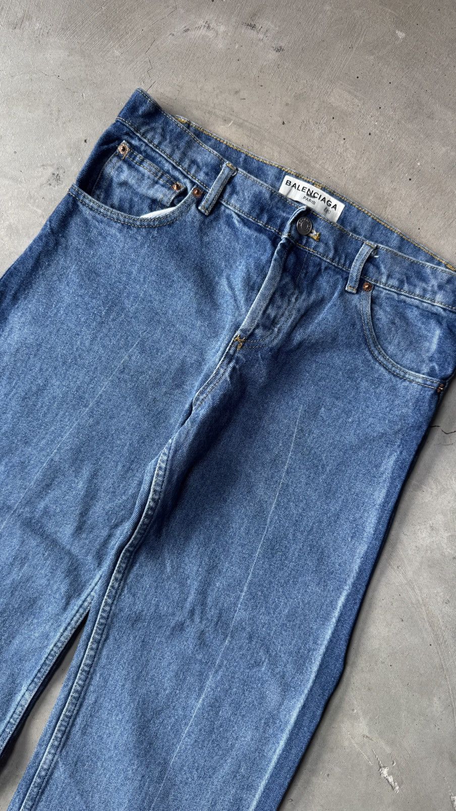 Balenciaga 2017 BALENCIAGA BY DEMNA GVASALIA BLUE JEANS Size 31" - 5 Thumbnail