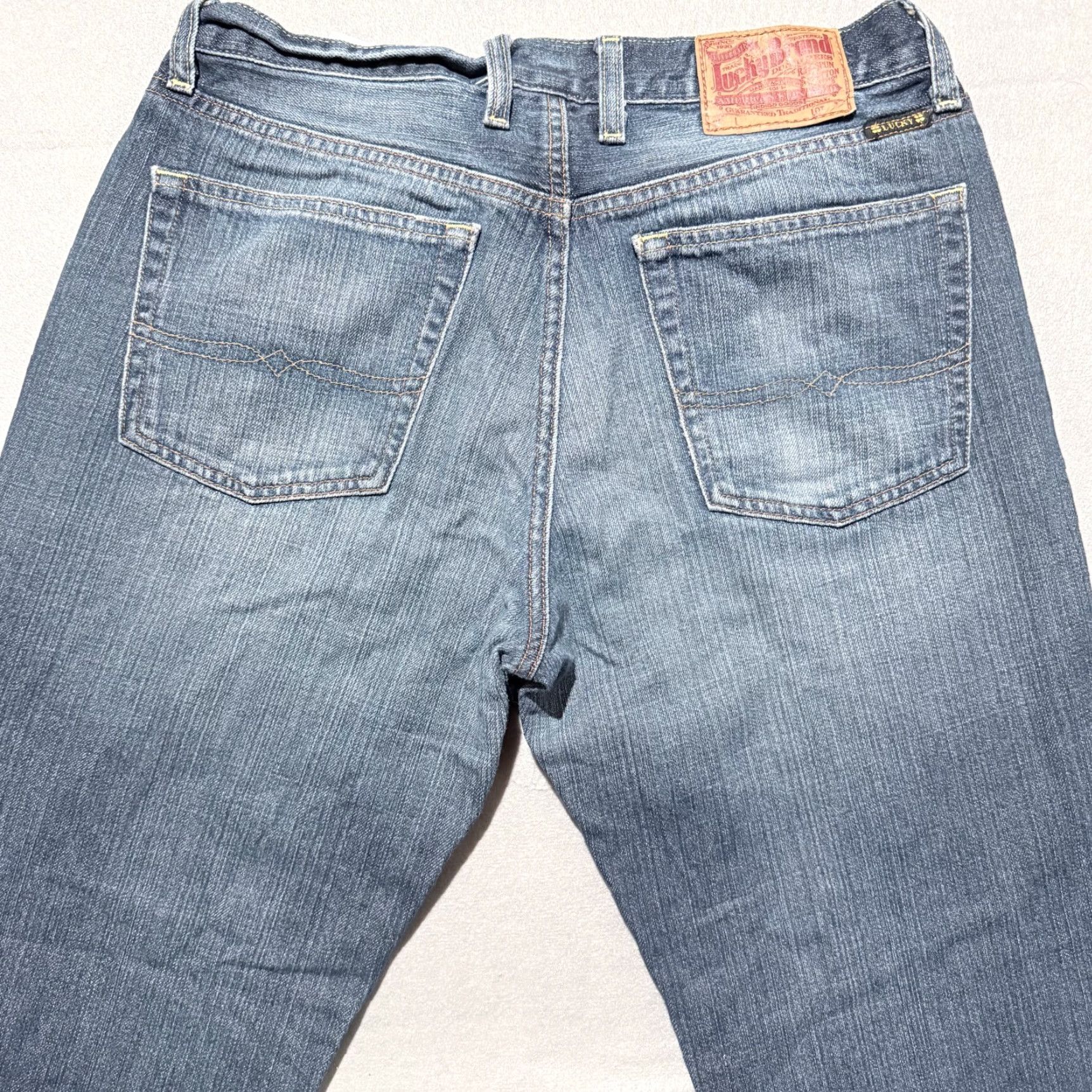 Lucky Brand Lucky Brand Jeans Men Blue Denim Logo Pockets Classic Straight Zip Fly 32x27 Size US 30 / EU 46 - 7 Thumbnail