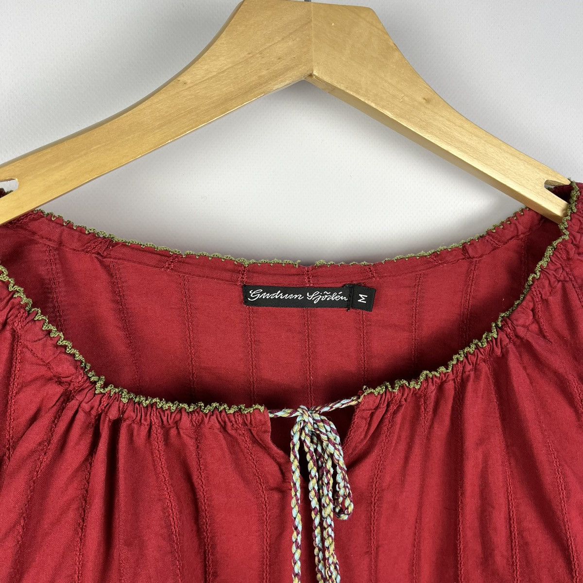 Gudrun Sjoden Gudrun Sjoden Floral Top Blouse Shirt Red Women’s Size M Size M / US 6-8 / IT 42-44 - 2 Thumbnail