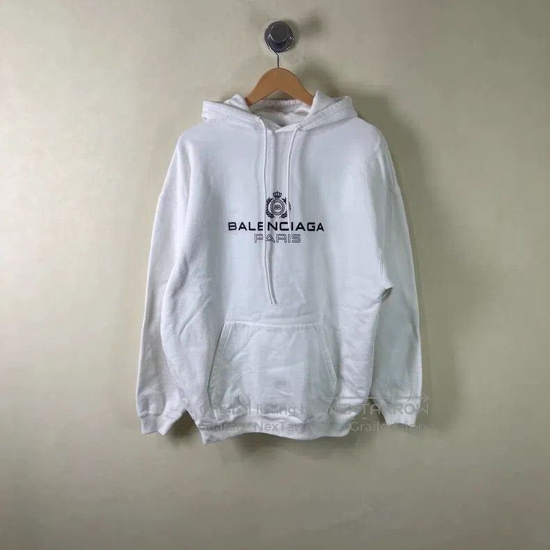 Balenciaga Balenciaga Crown white print hooded sweatshirt XS Size US XS / EU 42 / 0 - 1 Thumbnail