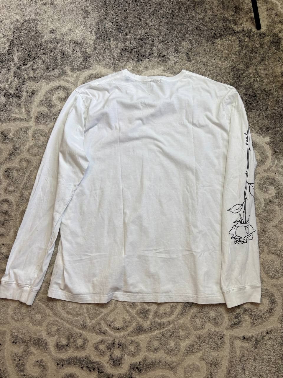 Diesel Diesel Gothic D 1978 Graphic Long Sleeve Rose Print Tee Size US XXL / EU 58 / 5 - 4 Thumbnail