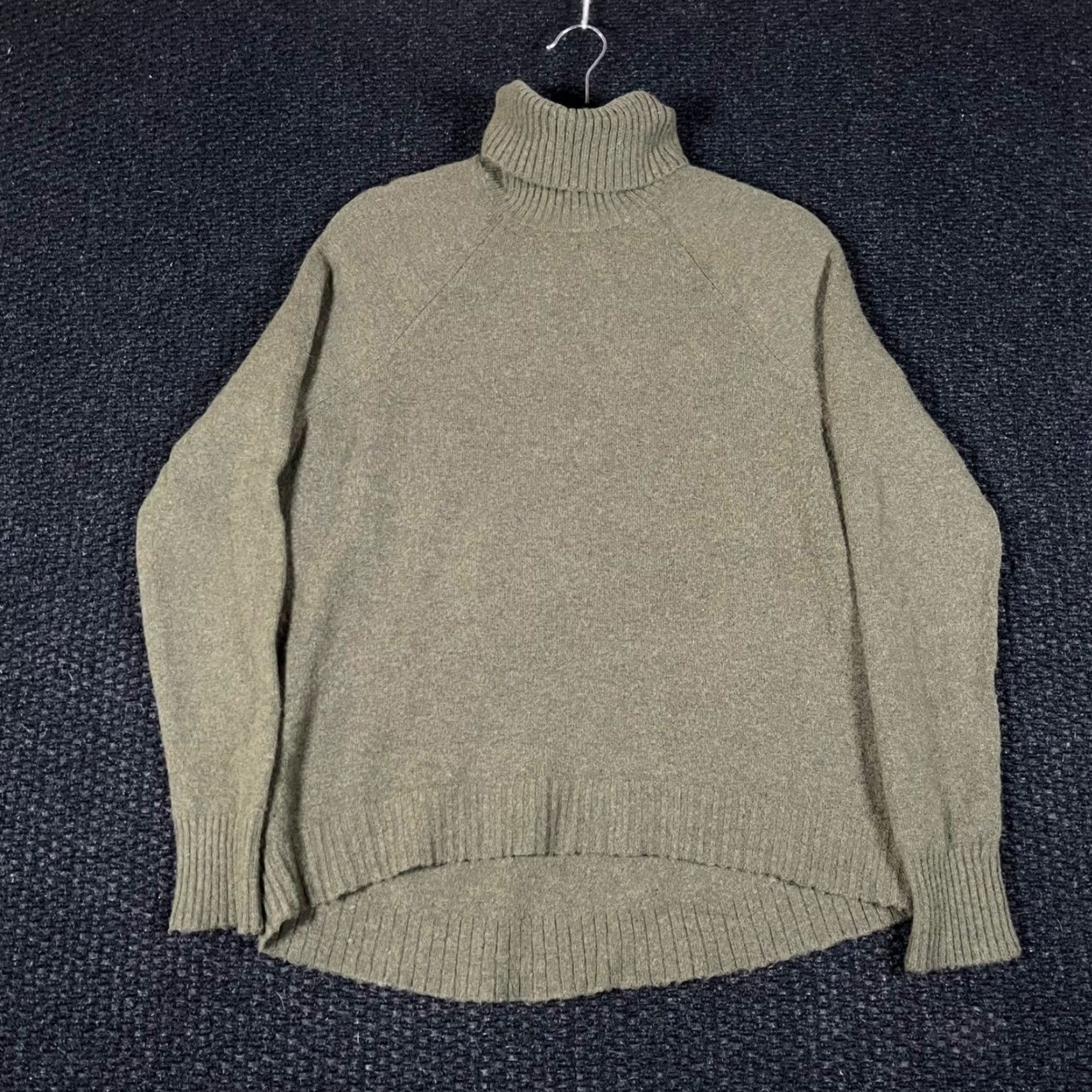 J.Crew J.Crew Olive Green Wool Alpaca Blend Turtleneck Raglan High-Low Sweater Small Women Knit Manchester? Size S / US 4 / IT 40 - 2 Thumbnail