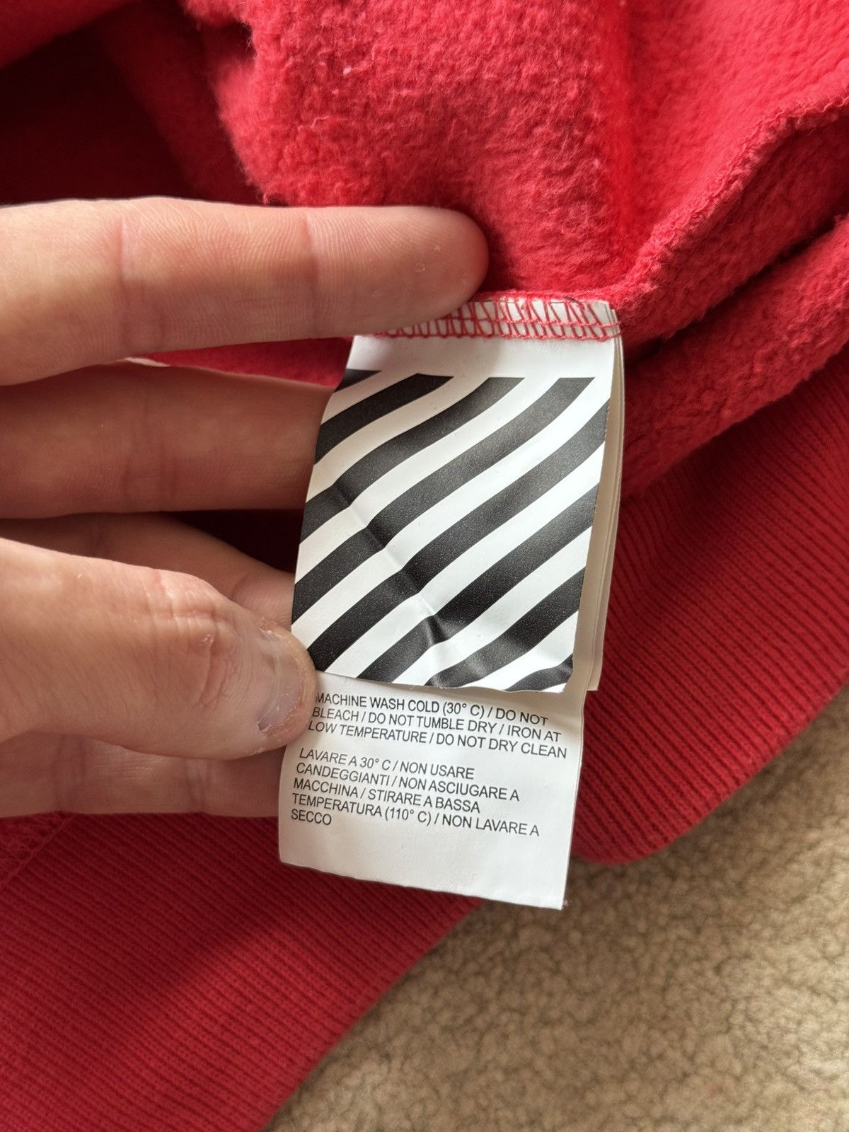 Off-White Cool Off-White Designer Hoodie Printed Red Sweater Bernini Size US XXS / EU 40 - 5 Thumbnail