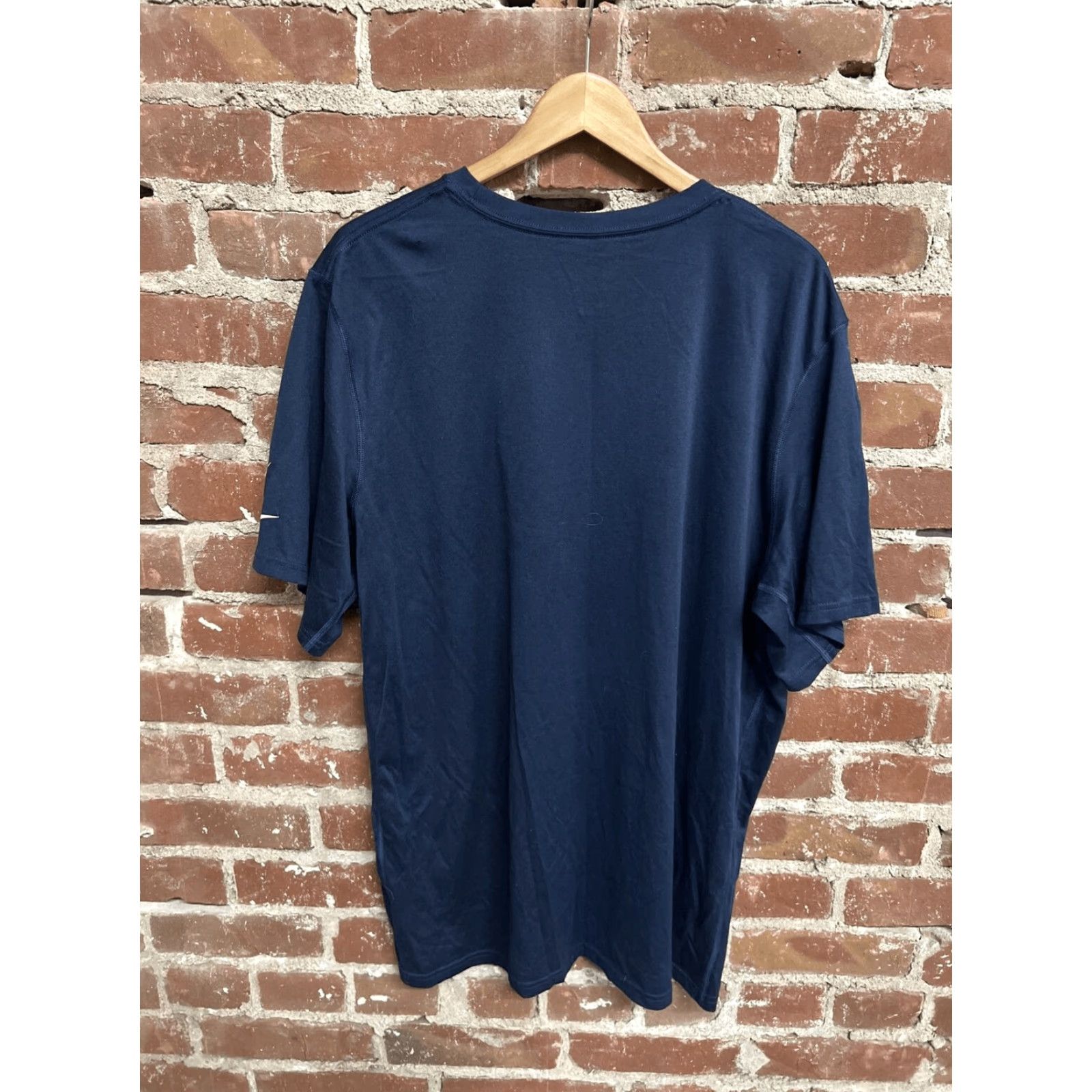 Nike Nike Dri-FIT NFL T-Shirt Blue 2XL Men Patriots New England Sports Graphic Short Sleeve Crew Neck Vintage? No Size US XXL / EU 58 / 5 - 2 Thumbnail