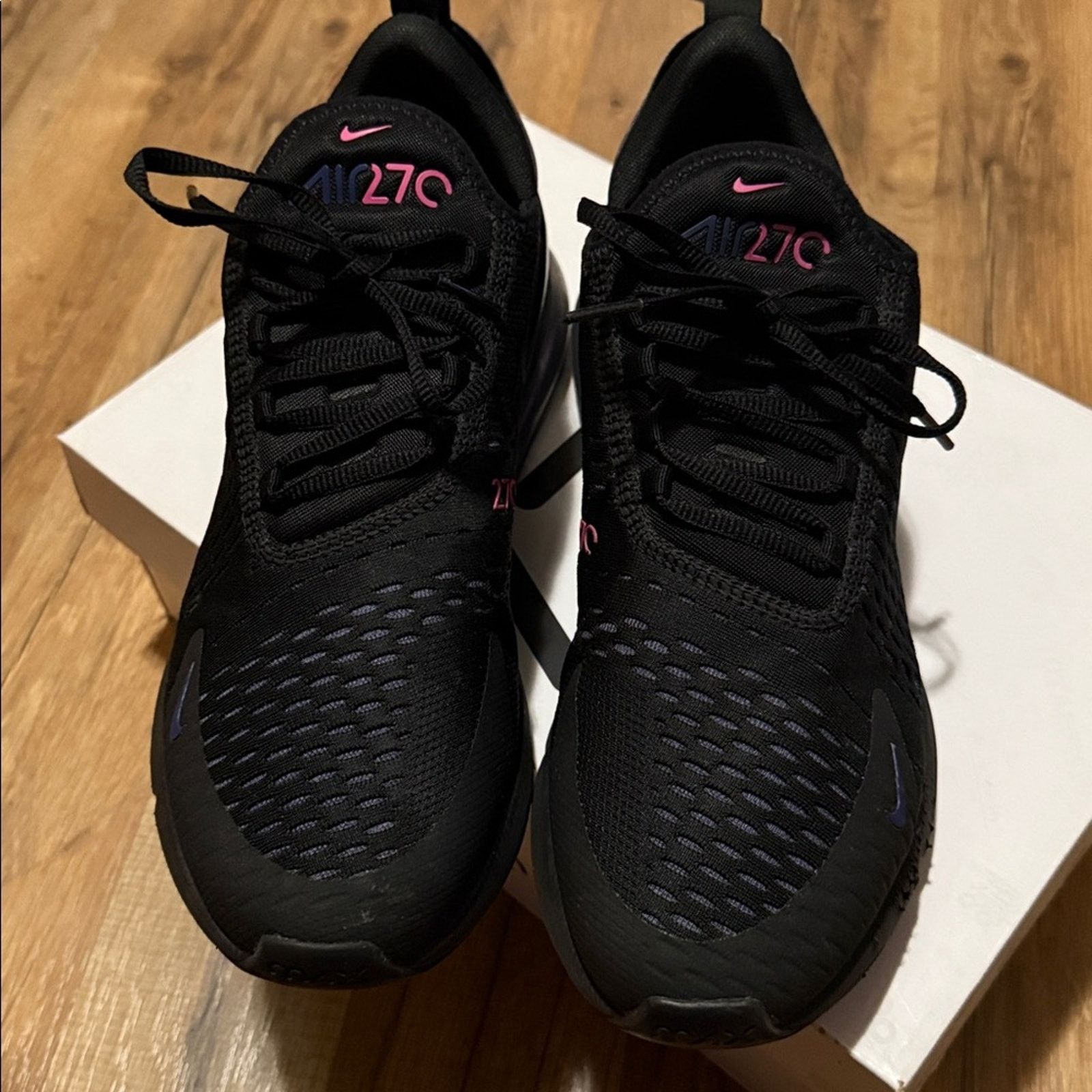 Nike Nike Air Max 270 Throwback Future Iridescent Size US 9.5 / EU 42-43 - 5 Thumbnail