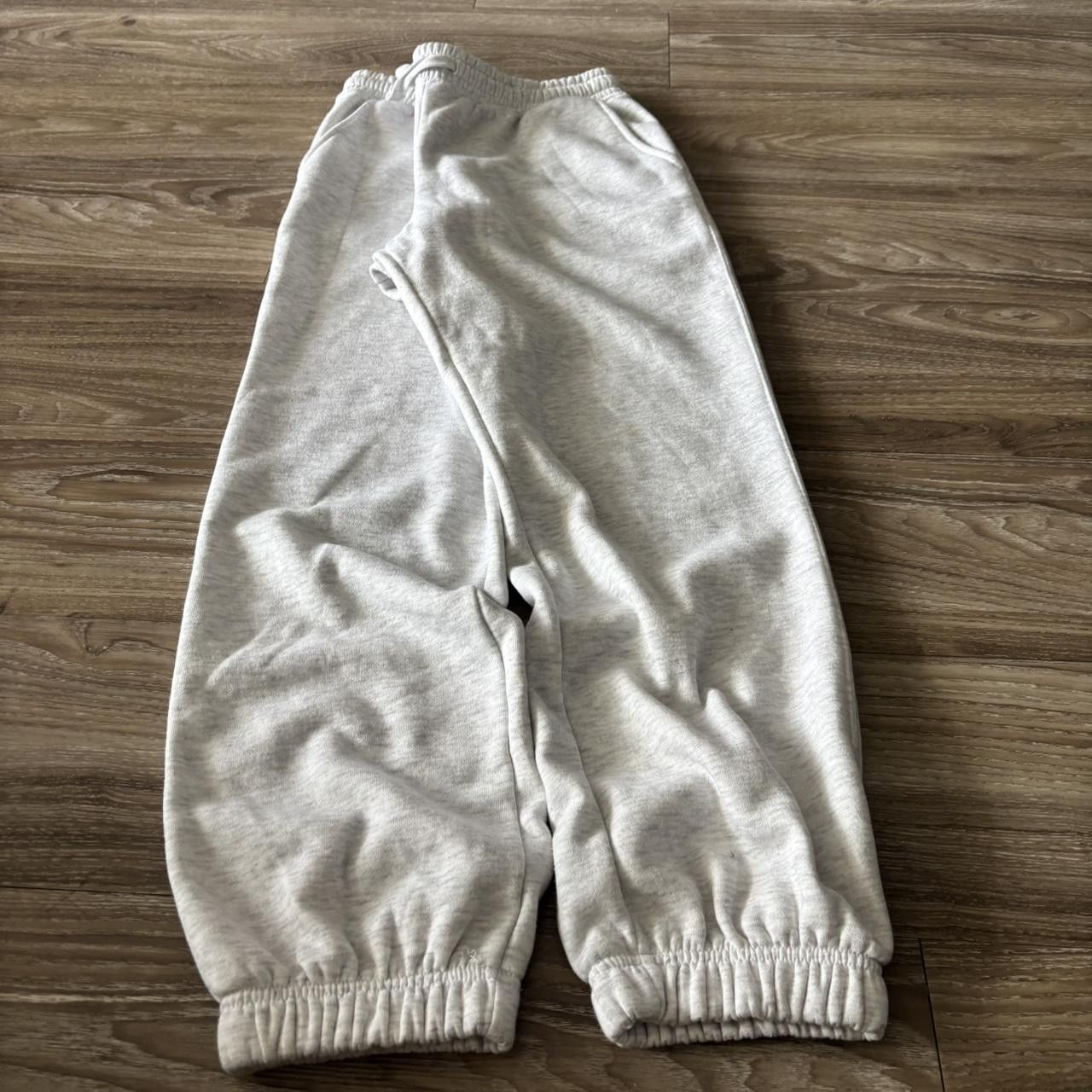 Vintage Crazy Vintage Y2K/2000s Light Grey Comfy Essential Sweatpants! Fits M Size US 32 / EU 48 - 3 Thumbnail