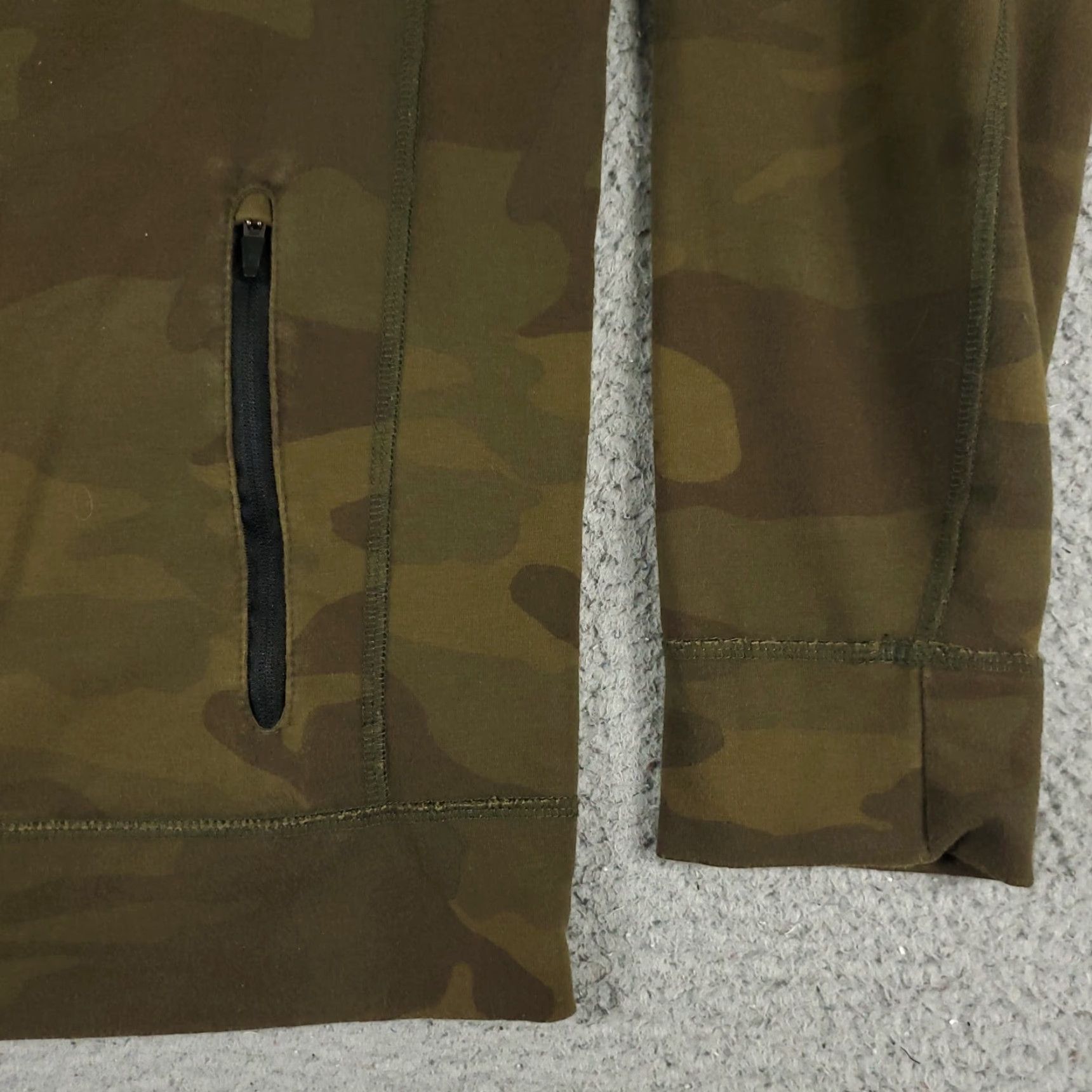Abercrombie & Fitch Abercrombie & Fitch Men's Medium Green Camouflage Zip Hoodie Sweatshirt Size US M / EU 48-50 / 2 - 4 Thumbnail