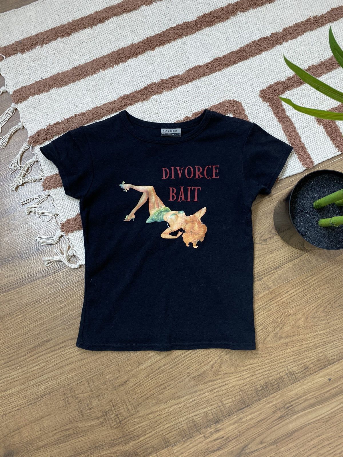 Vintage AVANT GARDE “DIVORCE BAIT” Y2K CROP TOP Size M / US 6-8 / IT 42-44 - 1 Thumbnail